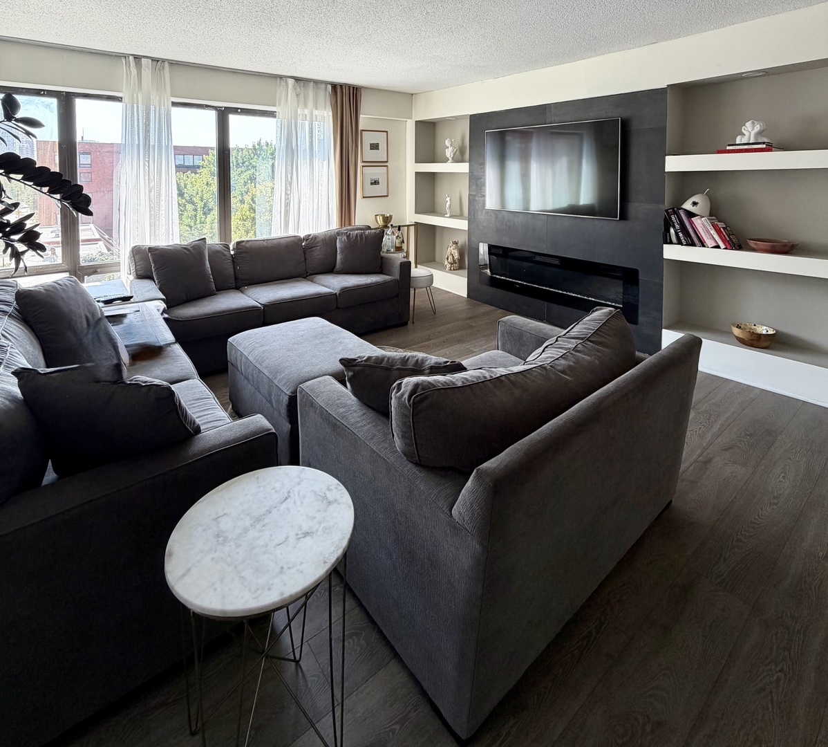 Photo 2 of Condo for sale at 1143 S Plymouth Ct #501, Chicago, IL 60605 | MLS# 12752348 | Listing updated on 2026-09-05