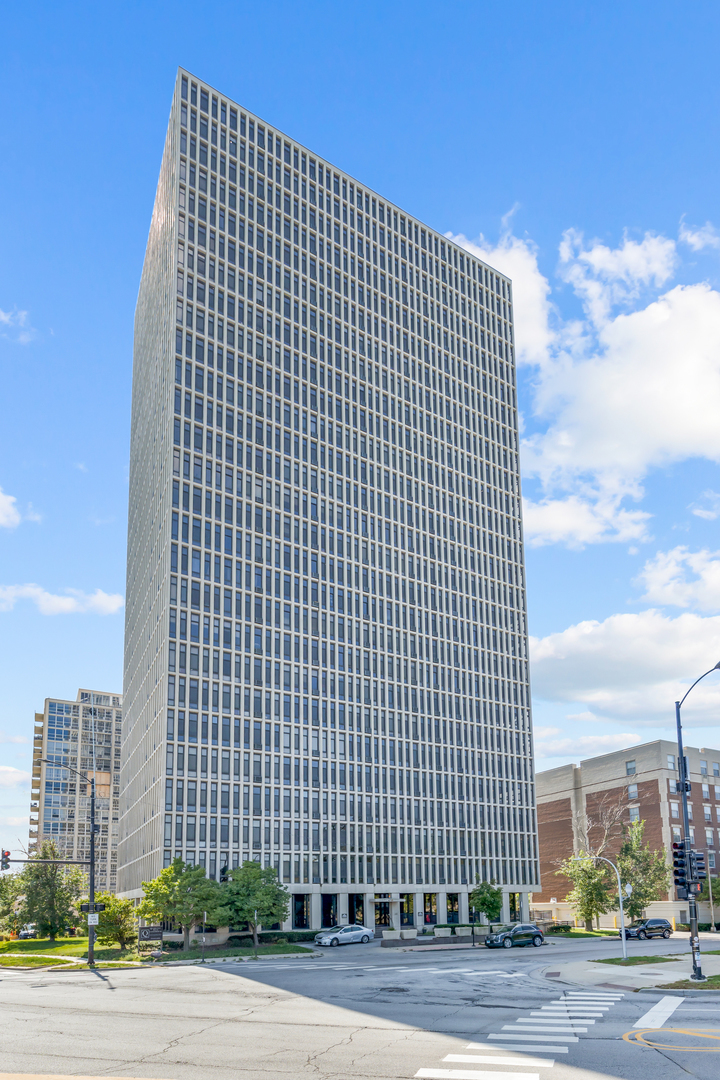 Photo 1 of Condo for sale at 6700 S South Shore Dr #4K, Chicago, IL 60649 | MLS# 12752369 | Listing updated on 2026-09-05