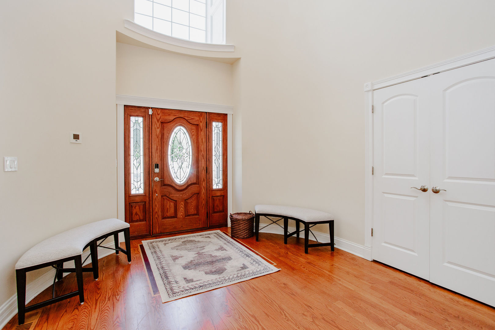 Photo 4 of Single family home for sale at 874 Writer Ct, Vernon Hills, IL 60061 | MLS# 12752429 | Listing updated on 2026-09-05