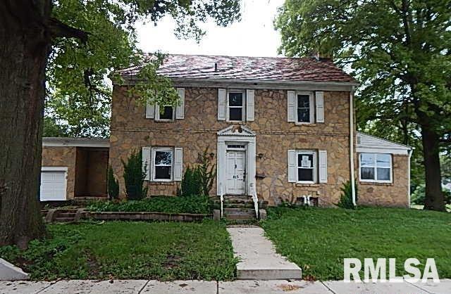 Homes for sale in Sterling, IL | 412 W 9Th St, Sterling, IL 61081 | MLS# QC4266448
