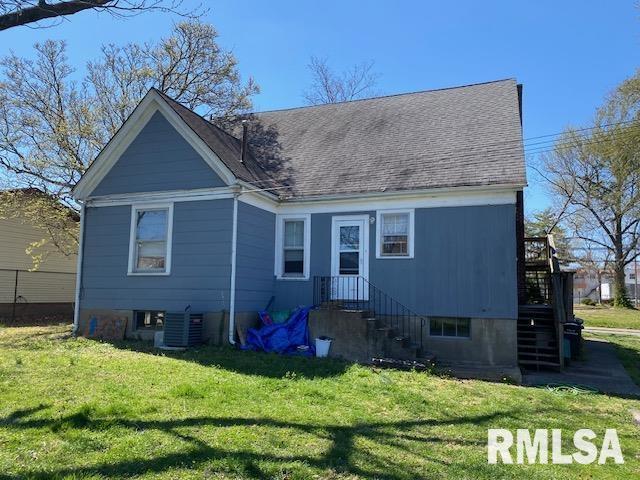 Homes for sale in Carbondale, IL | 701 S Rawlings St, Carbondale, IL 62901 | MLS# EB453286