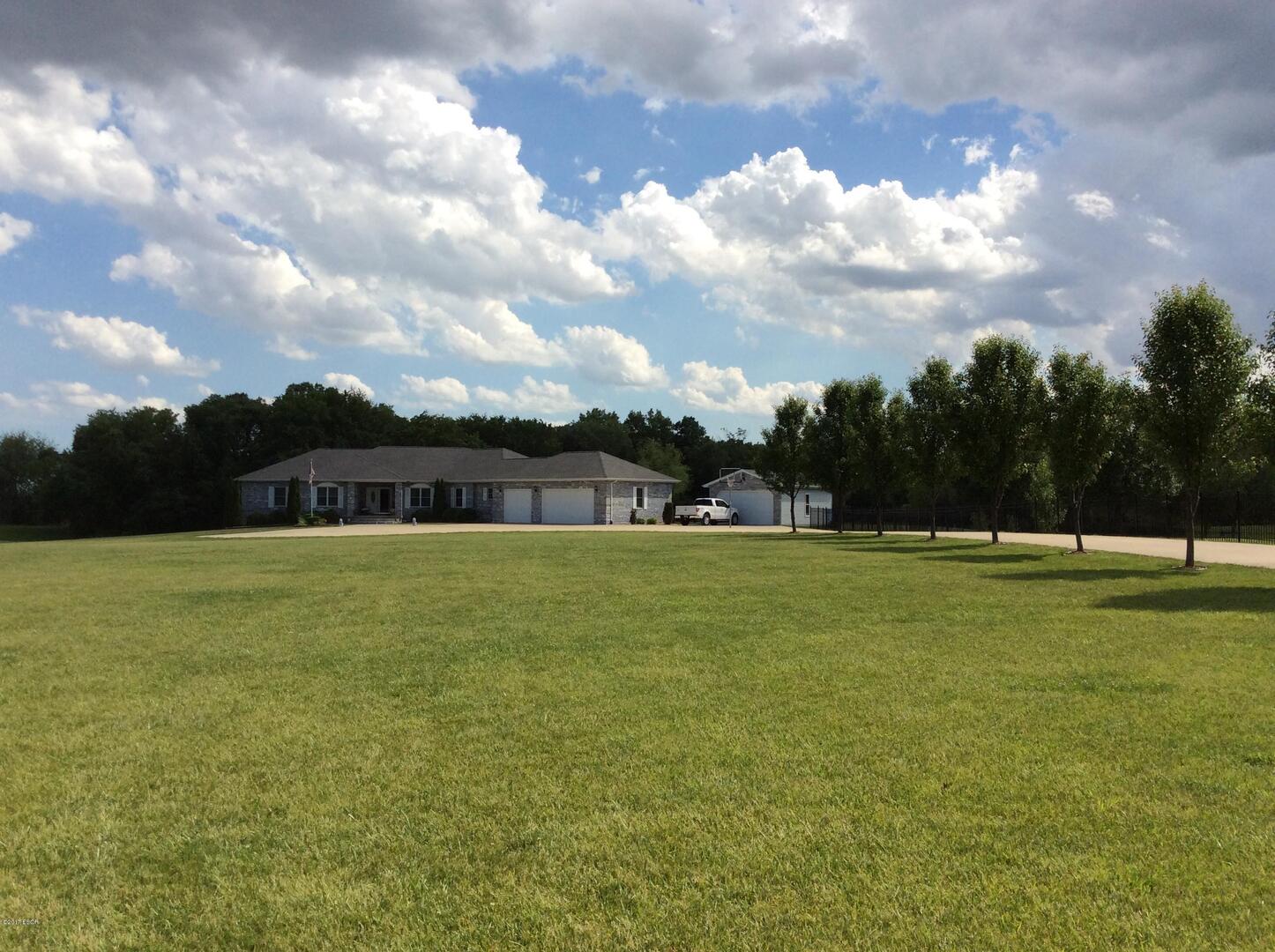 Homes for sale in Woodlawn, IL | 5942 E Houston Rd, Woodlawn, IL 62898 | MLS# EB435673