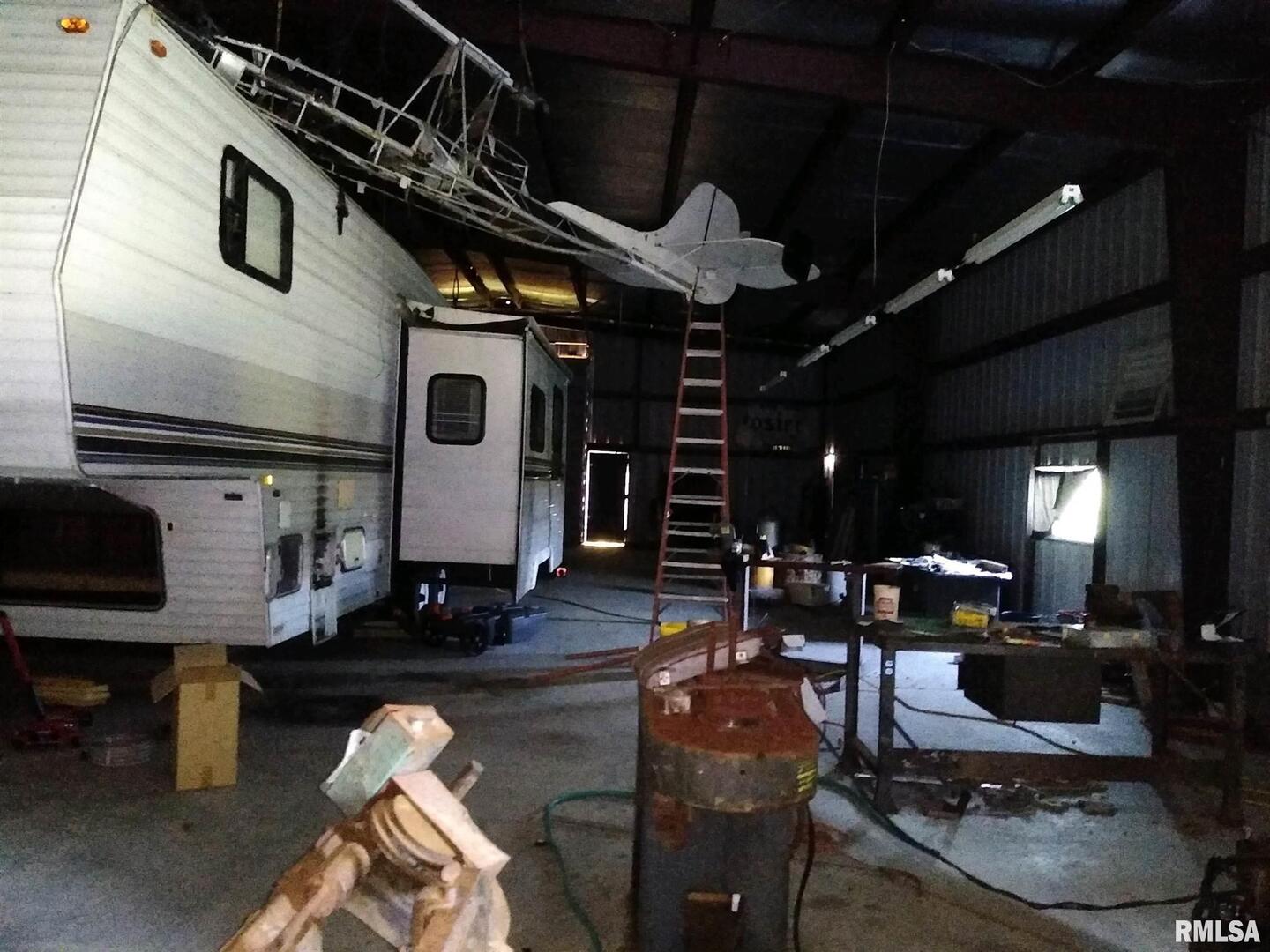 Homes for sale in Golconda, IL | 39 Bushwack Rd, Golconda, IL 62938 | MLS# EB440582