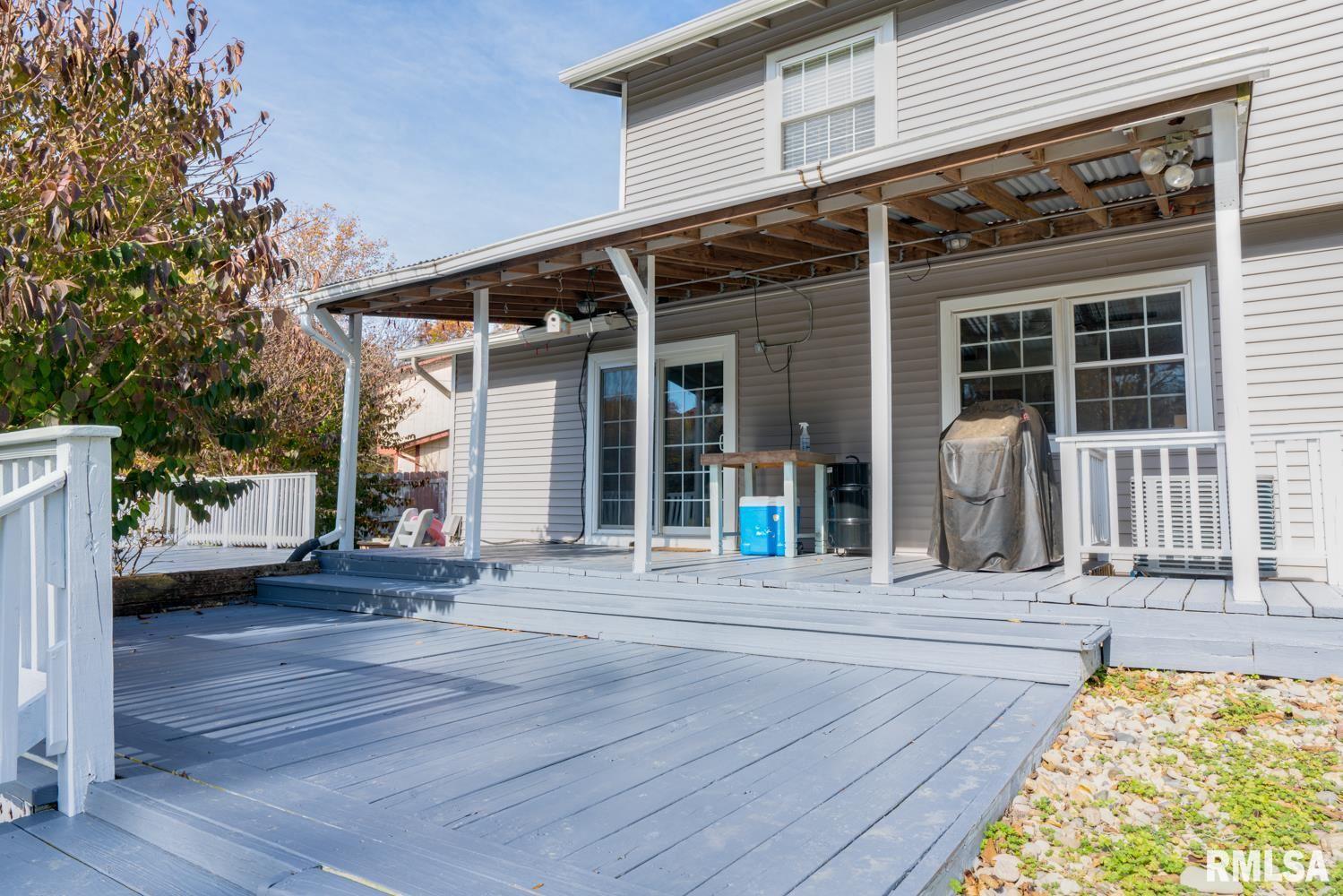 Homes for sale in Mount Vernon, IL | 4419 Woodglen Ln, Mount Vernon, IL 62864 | MLS# EB442194