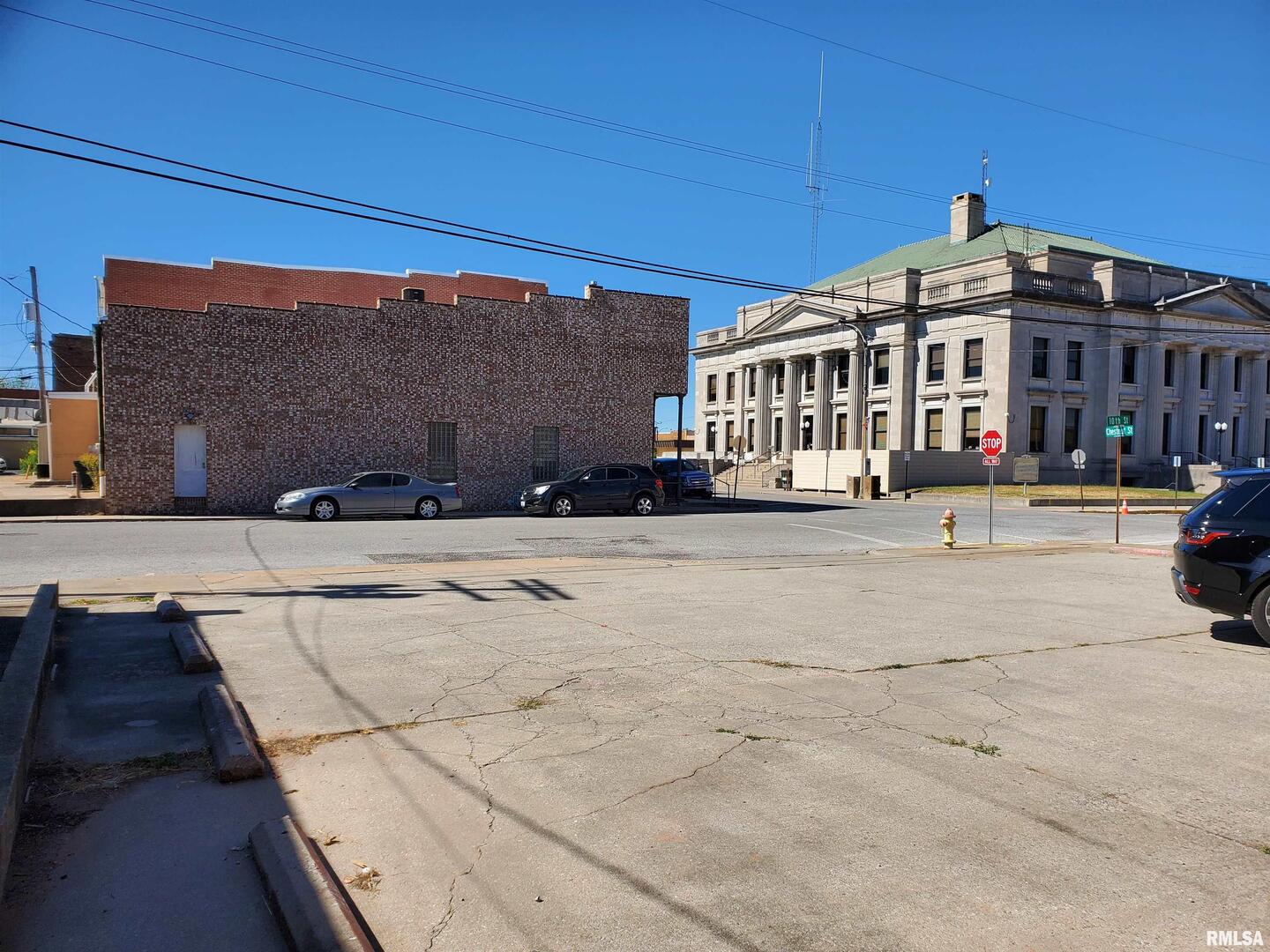 Homes for sale in Murphysboro, IL | 000 Chestnut St, Murphysboro, IL 62966 | MLS# EB446218