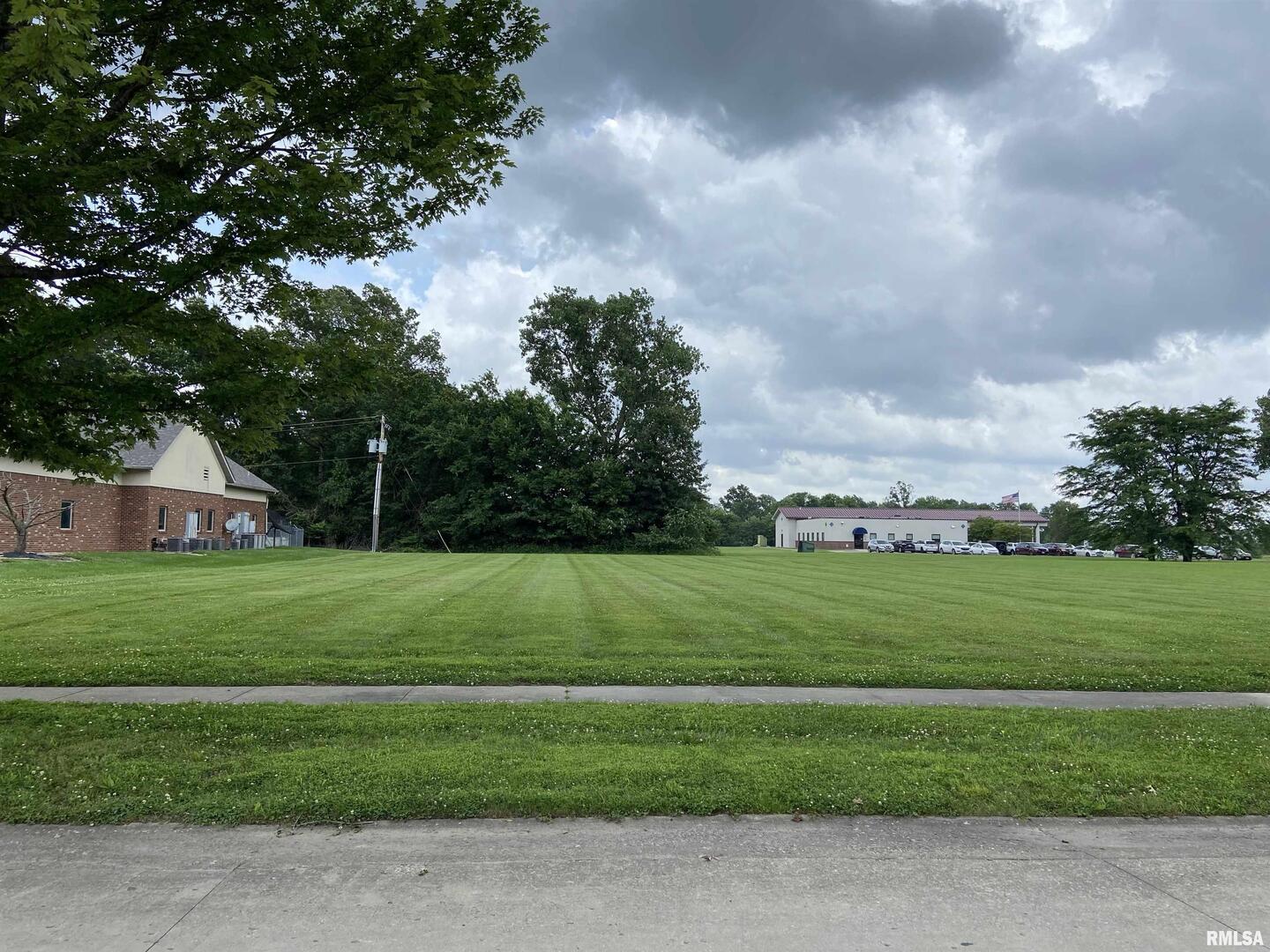 Homes for sale in Salem, IL | Lot 12 Cross Creek Blvd, Salem, IL 62881 | MLS# EB458453