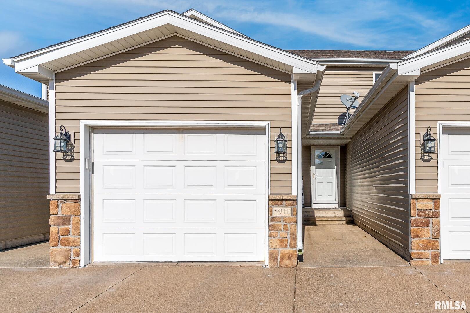 Homes for sale in Davenport, IA | 5910 Austin Ave, Davenport, IA 52804 | MLS# QC4248220