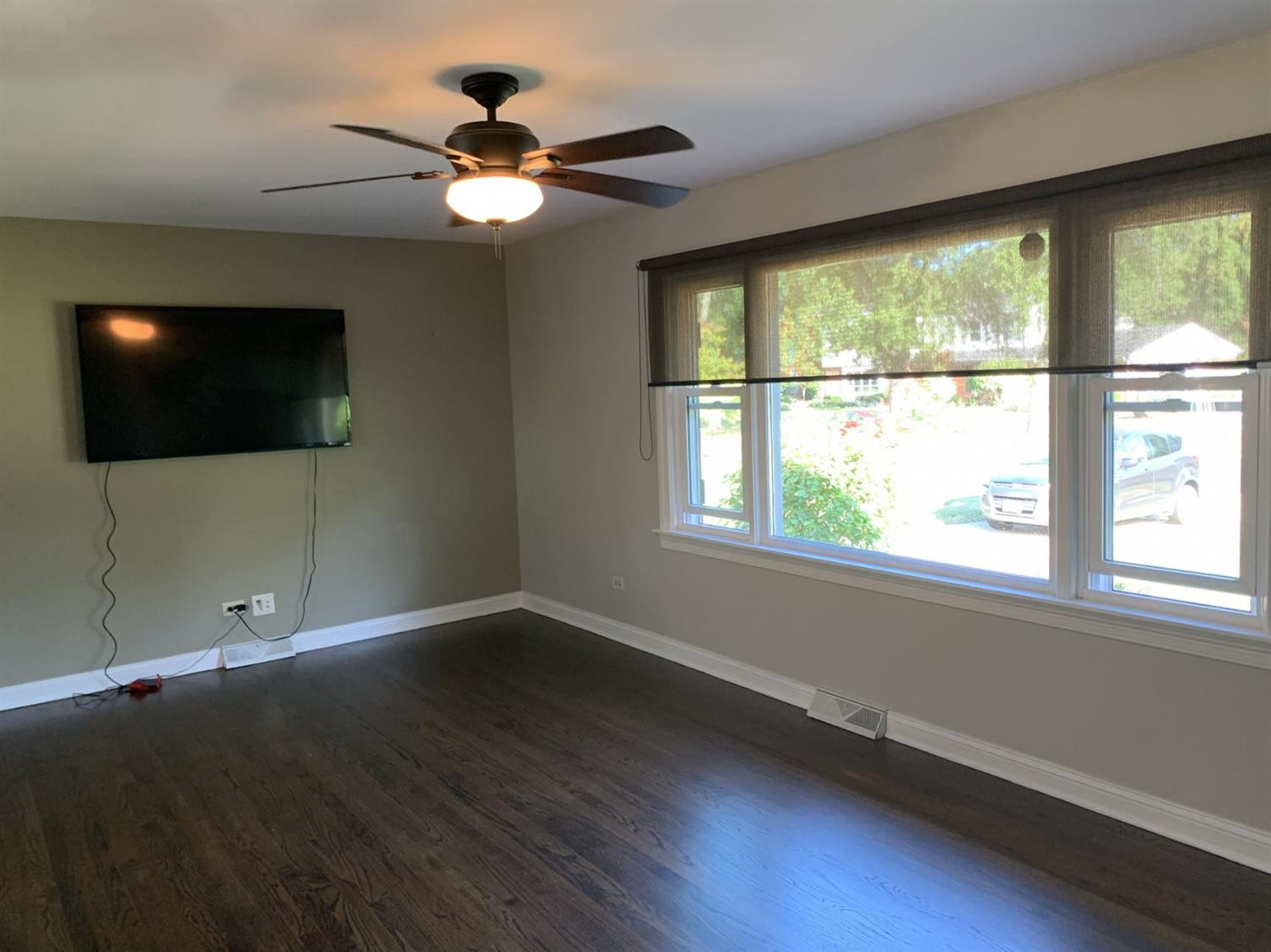 Homes for sale in Munster, IN | 1330 Elliot Dr, Munster, IN 46321 | MLS# 501211