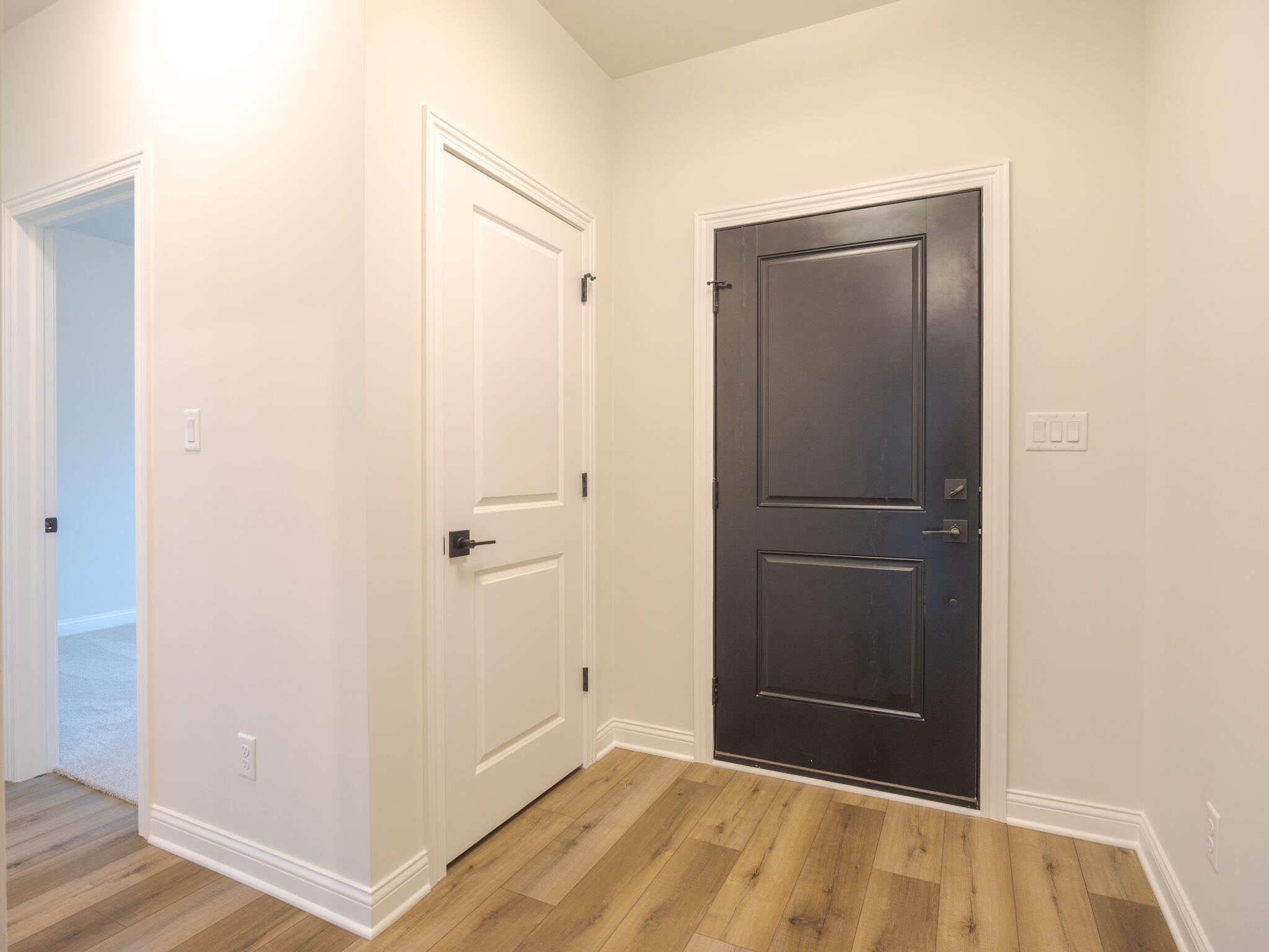 Homes for sale in Valparaiso, IN | 3108 Forestside Ln, Valparaiso, IN 46385 | MLS# 805933