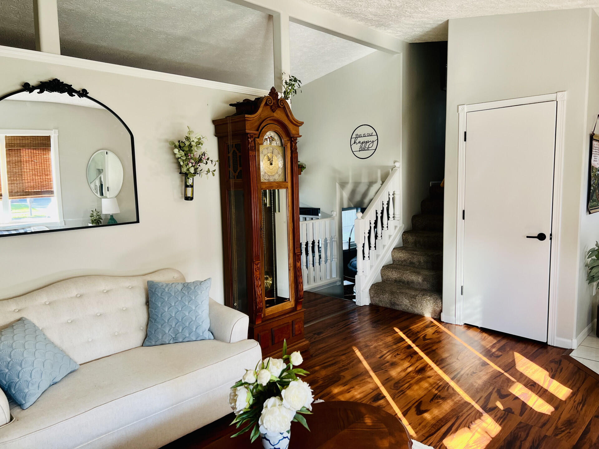 Homes for sale in Hobart, IN | 7218 Kestrel St, Hobart, IN 46342 | MLS# 804313