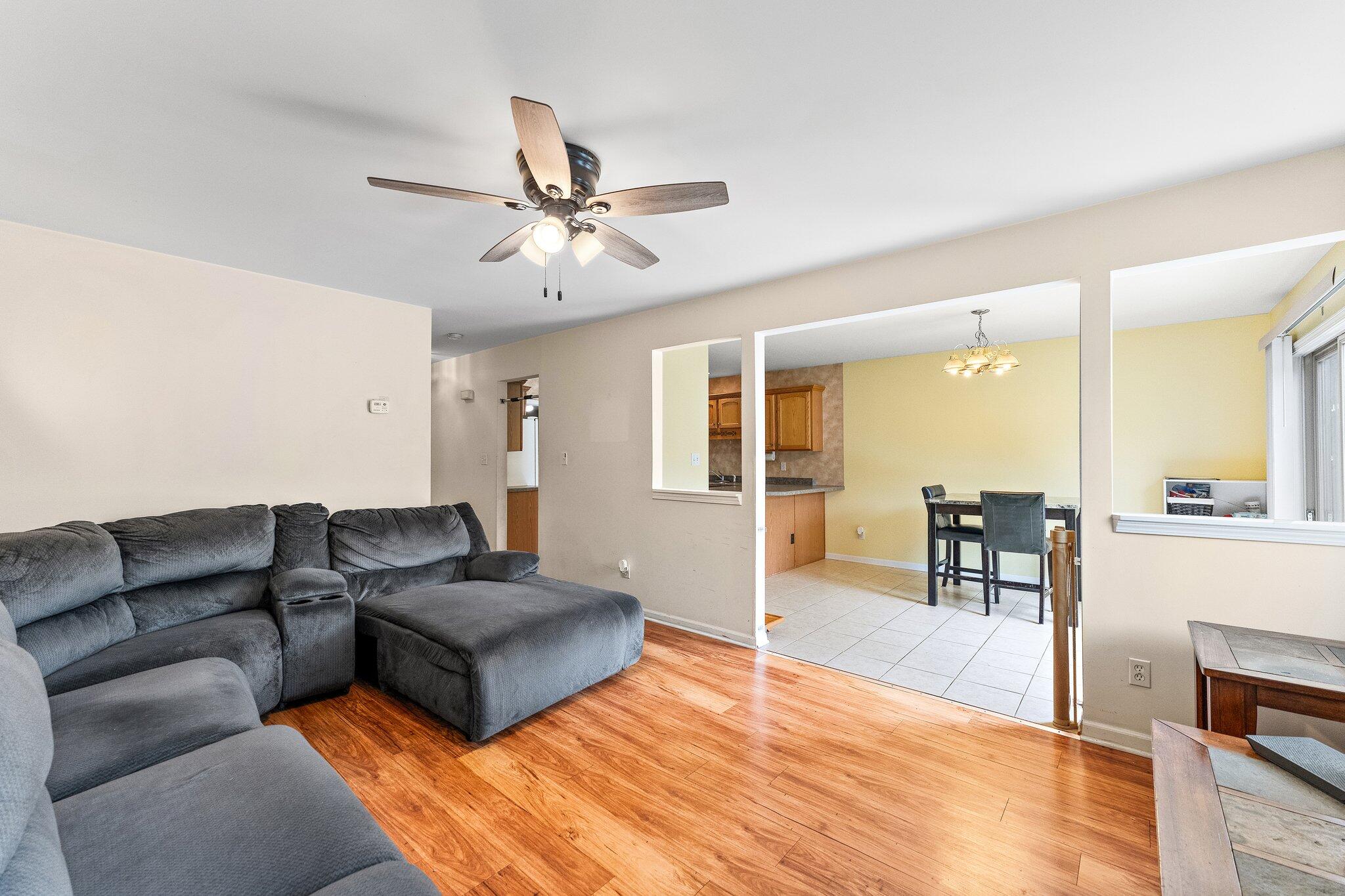 Homes for sale in Schererville, IN | 208 Deer Trl, Schererville, IN 46375 | MLS# 804923