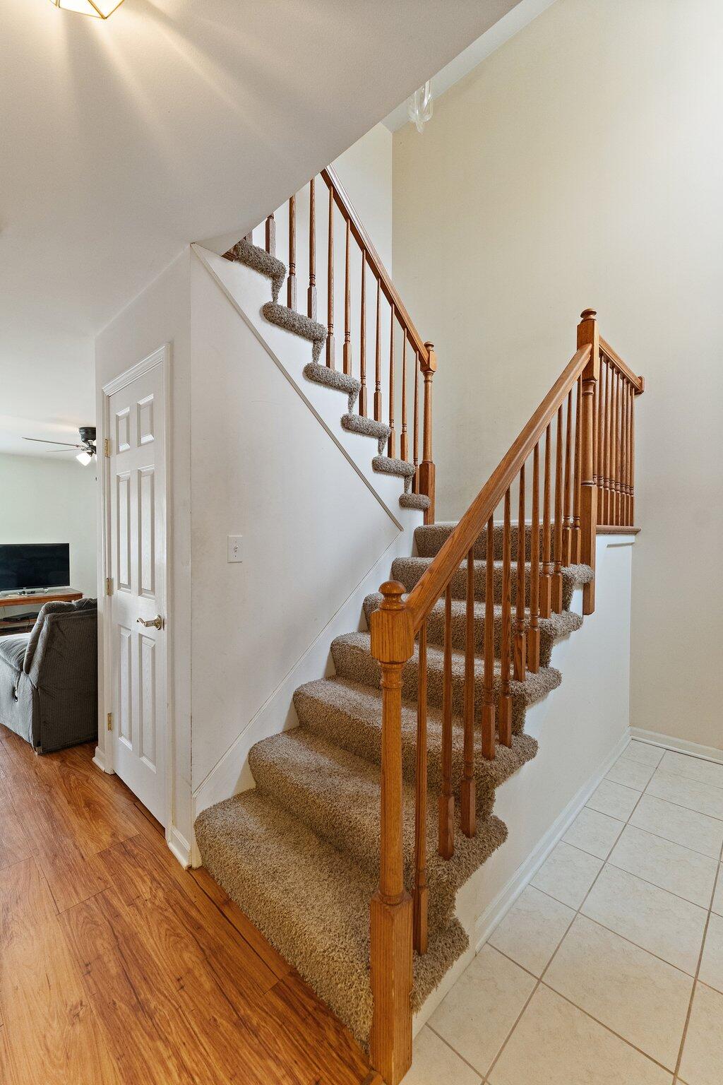 Homes for sale in Schererville, IN | 208 Deer Trl, Schererville, IN 46375 | MLS# 804923