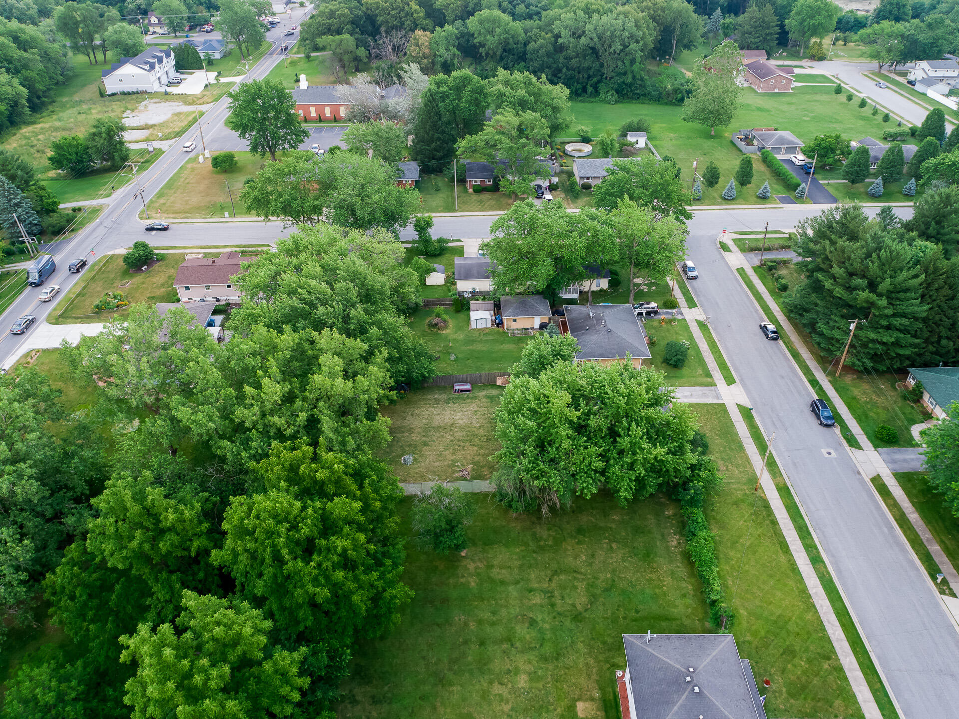 Homes for sale in Schererville, IN | 1000 69Th Pl, Schererville, IN 46375 | MLS# 805703