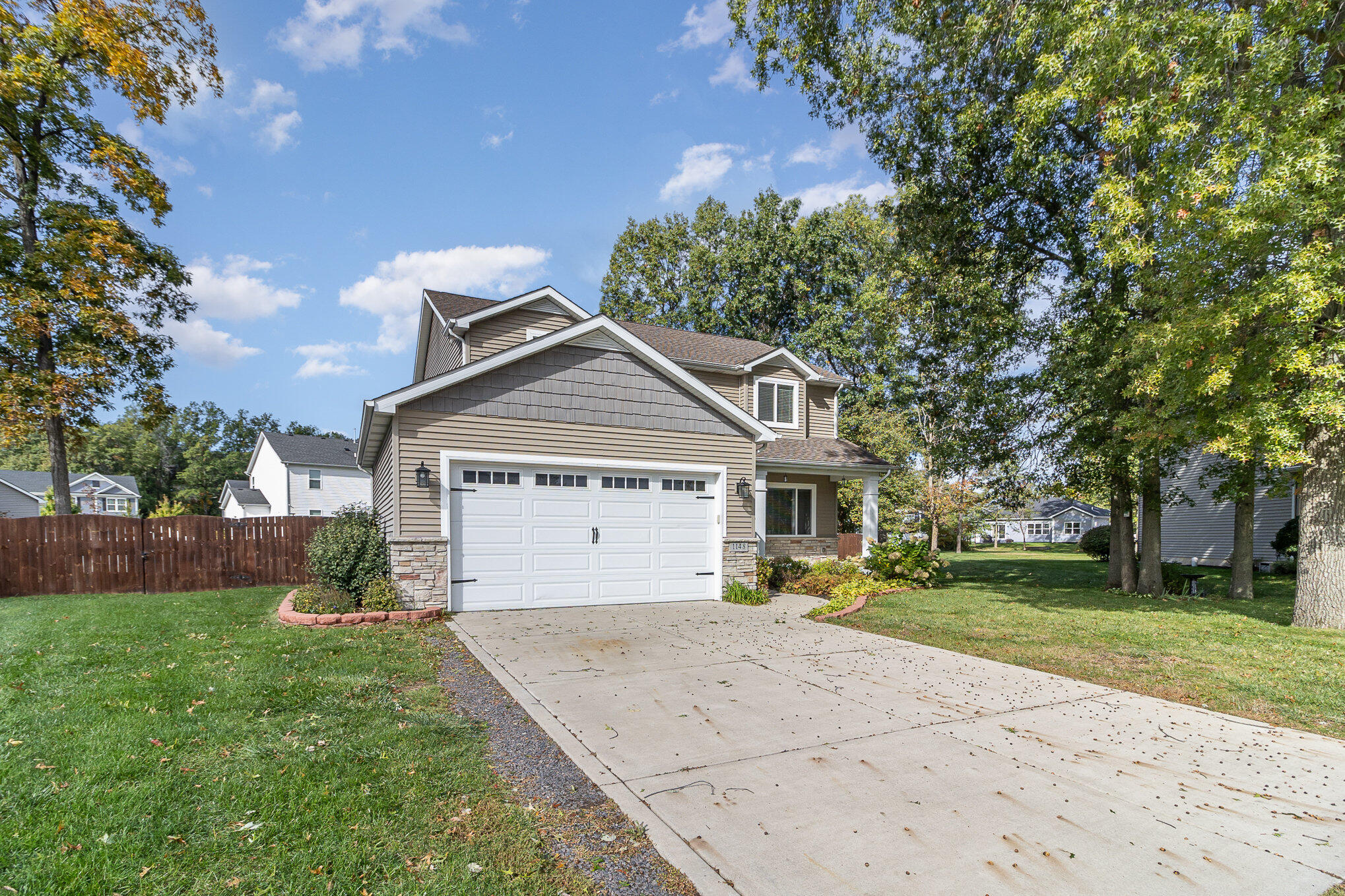 Homes for sale in Chesterton, IN | 1148 Pin Oak Ln, Chesterton, IN 46304 | MLS# 811750