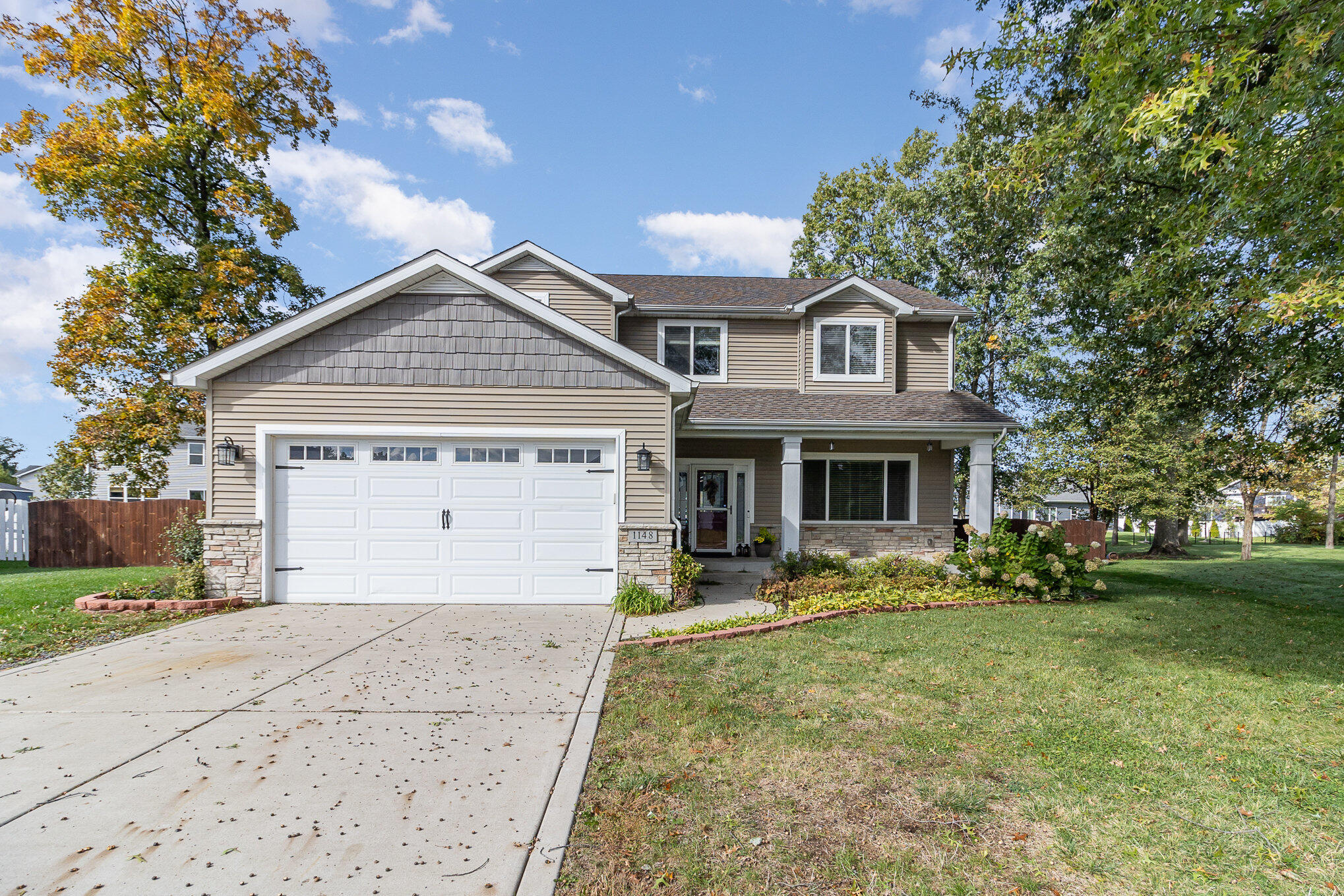 Homes for sale in Chesterton, IN | 1148 Pin Oak Ln, Chesterton, IN 46304 | MLS# 811750