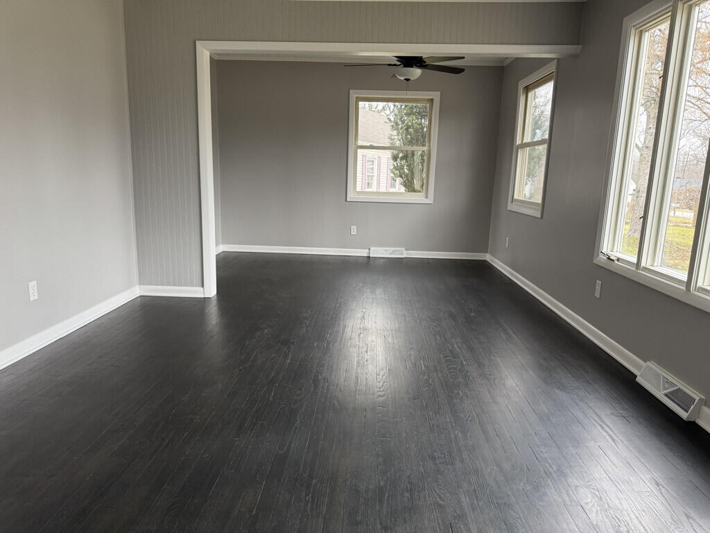 Homes for sale in Merrillville, IN | 20 Deerpath Rd, Merrillville, IN 46410 | MLS# 814364