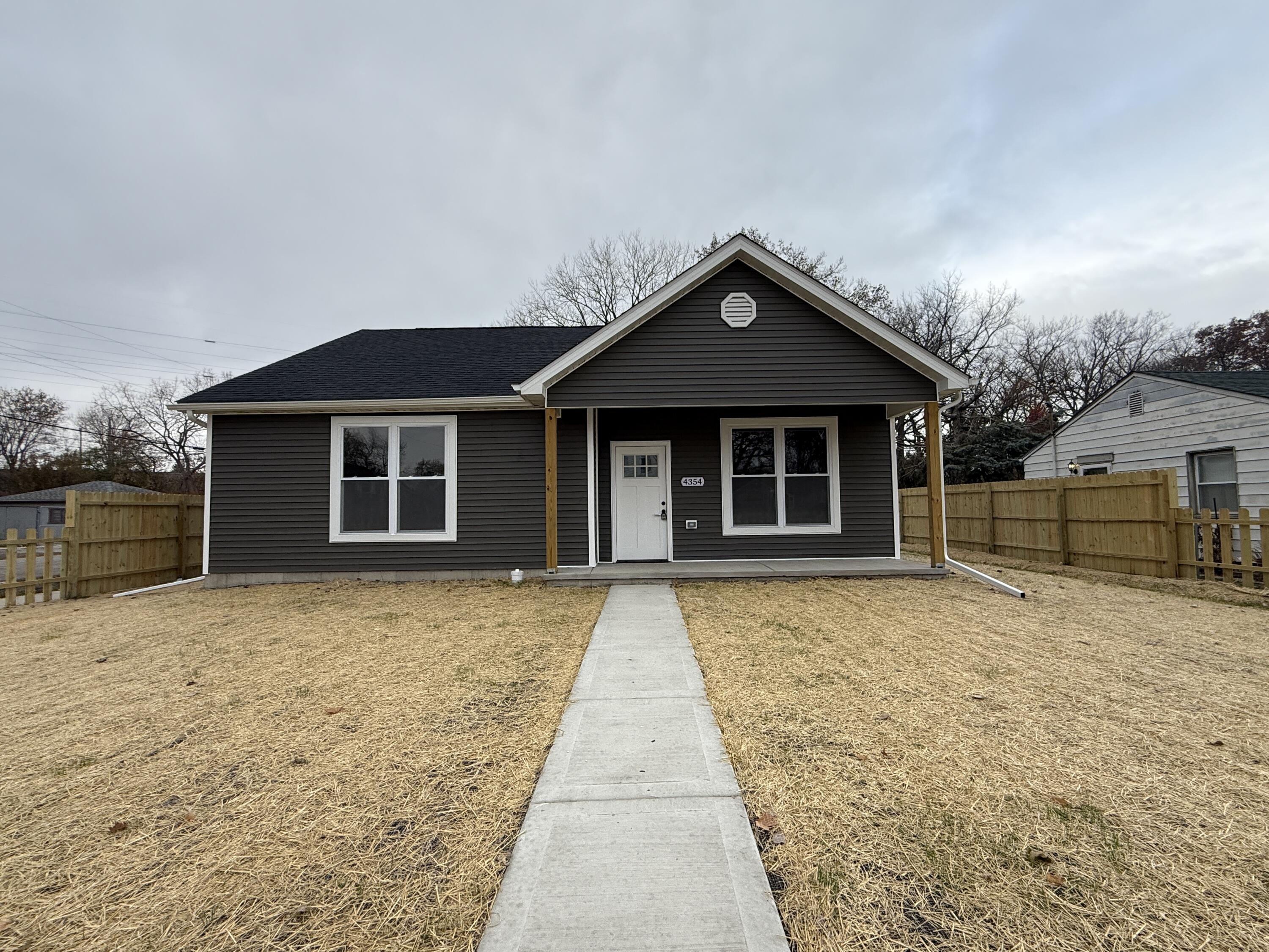 Homes for sale in Hammond, IN | 4354 Ash Ave, Hammond, IN 46327 | MLS# 816771