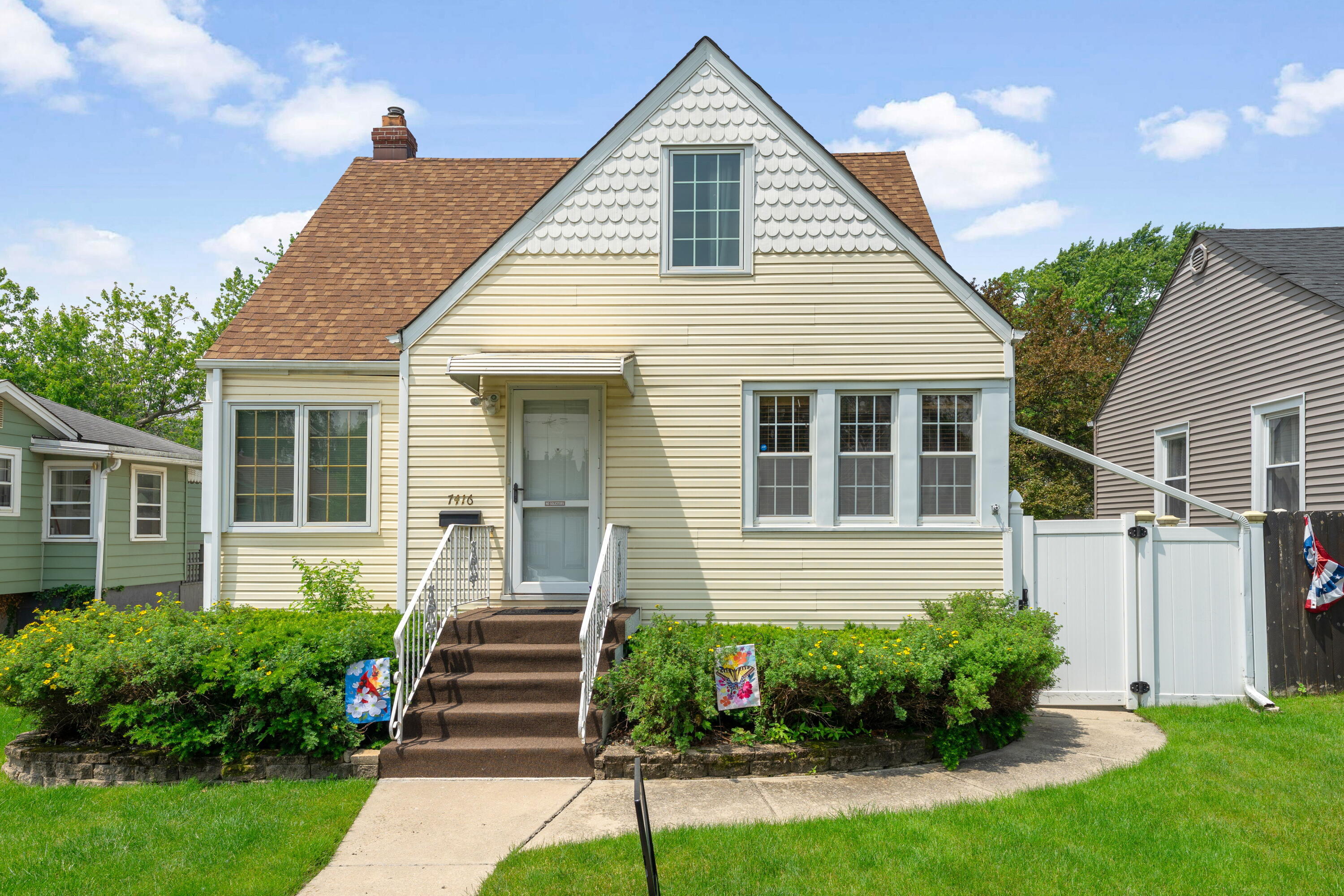 Homes for sale in Hammond, IN | 7416 Van Buren Ave, Hammond, IN 46324 | MLS# 821737