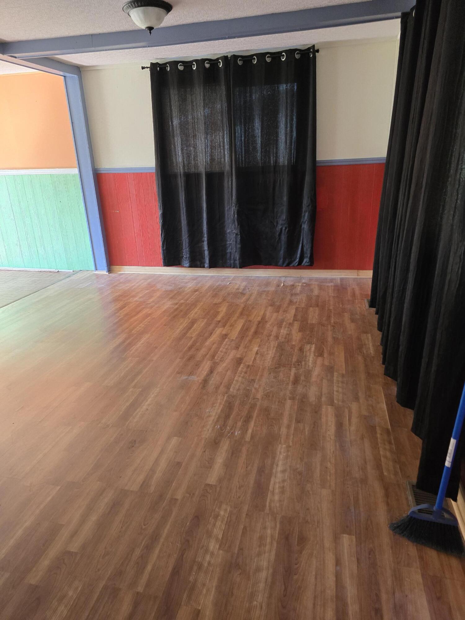 Homes for sale in Hobart, IN | 81 Lincoln Ave, Hobart, IN 46342 | MLS# 828031