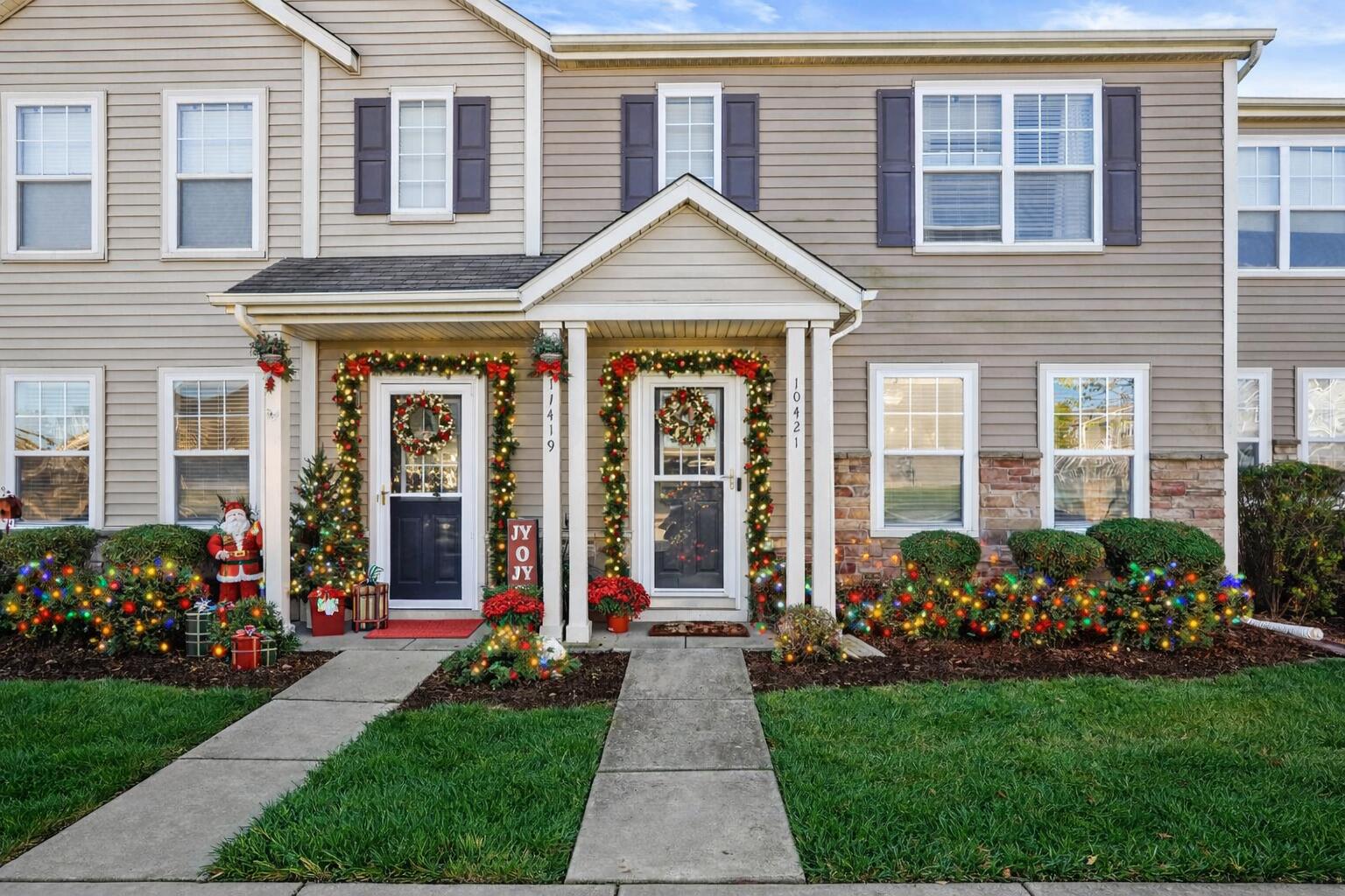 Homes for sale in Cedar Lake, IN | 10421 Paramount Way, Cedar Lake, IN 46303 | MLS# 829737