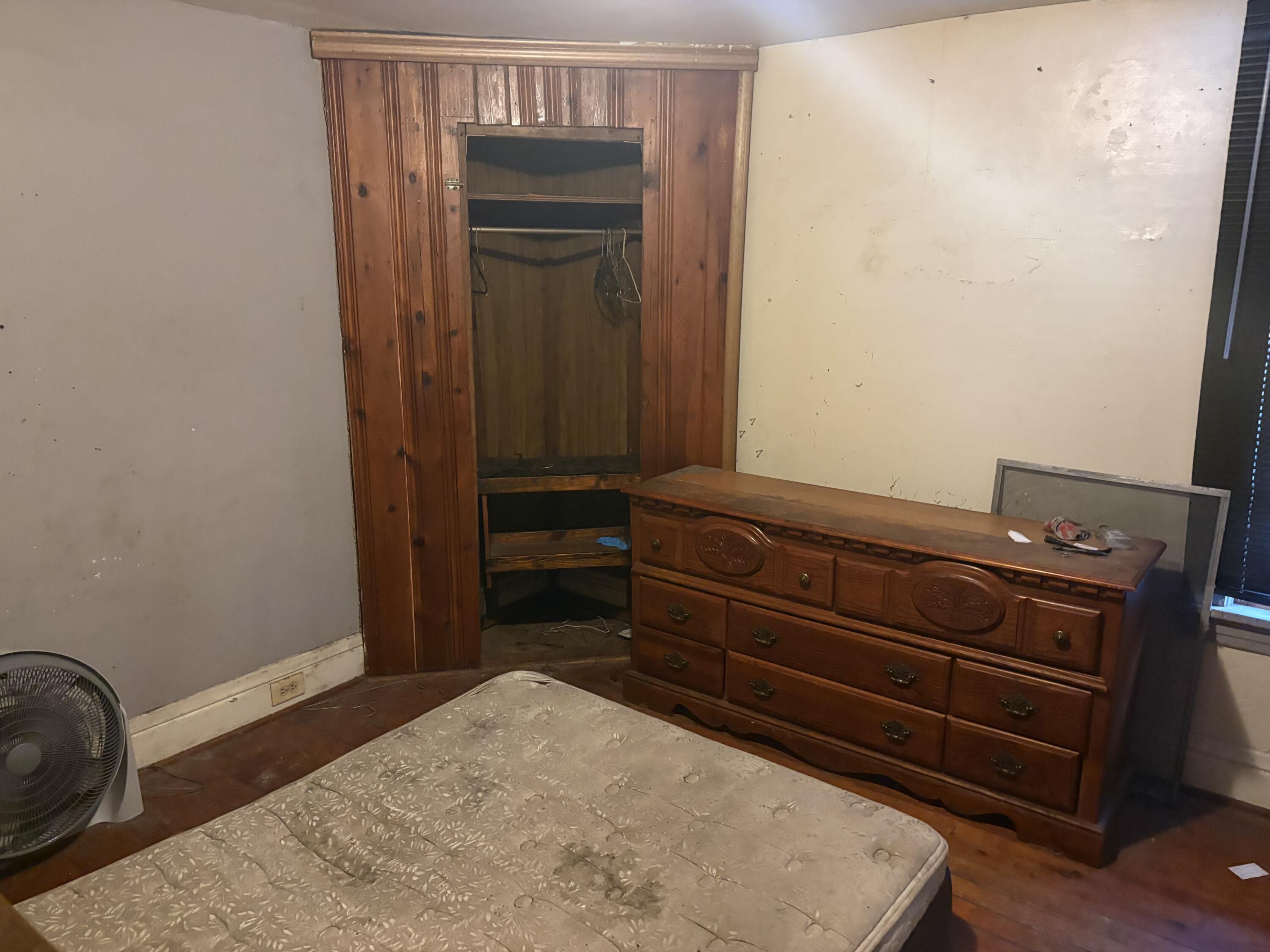 Homes for sale in Michigan City, IN | 241 S Porter St, Michigan City, IN 46360 | MLS# 833444