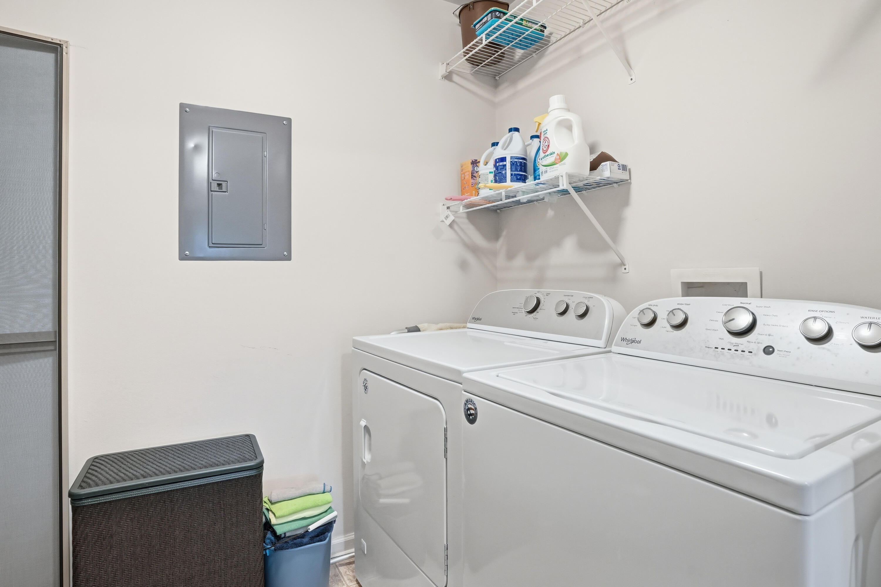 Homes for sale in Schererville, IN | 1148 Timberwood Ln, Schererville, IN 46375 | MLS# 832092