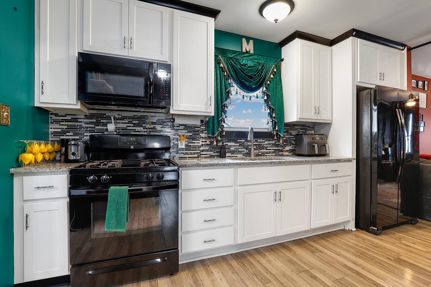 Homes for sale in Michigan City, IN | 1350 Russell St, Michigan City, IN 46360 | MLS# 833031