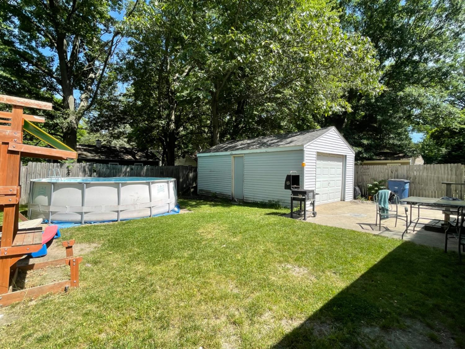 Homes for sale in Michigan City, IN | 610 Davidson Ave, Michigan City, IN 46360 | MLS# 833383