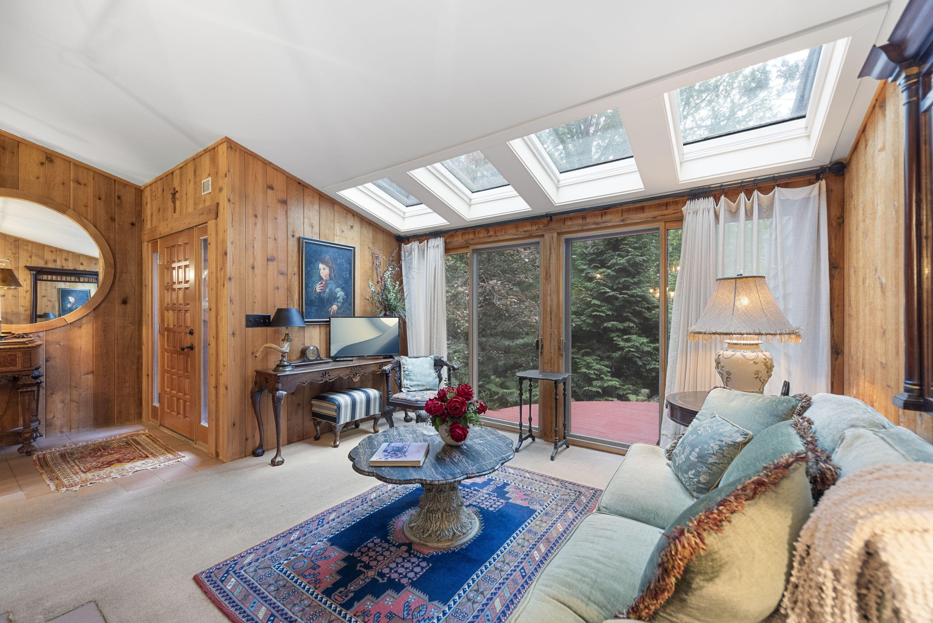 Homes for sale in Michiana Shores, IN | 3820 Hiawatha Dr, Michiana Shores, IN 46360 | MLS# 833329