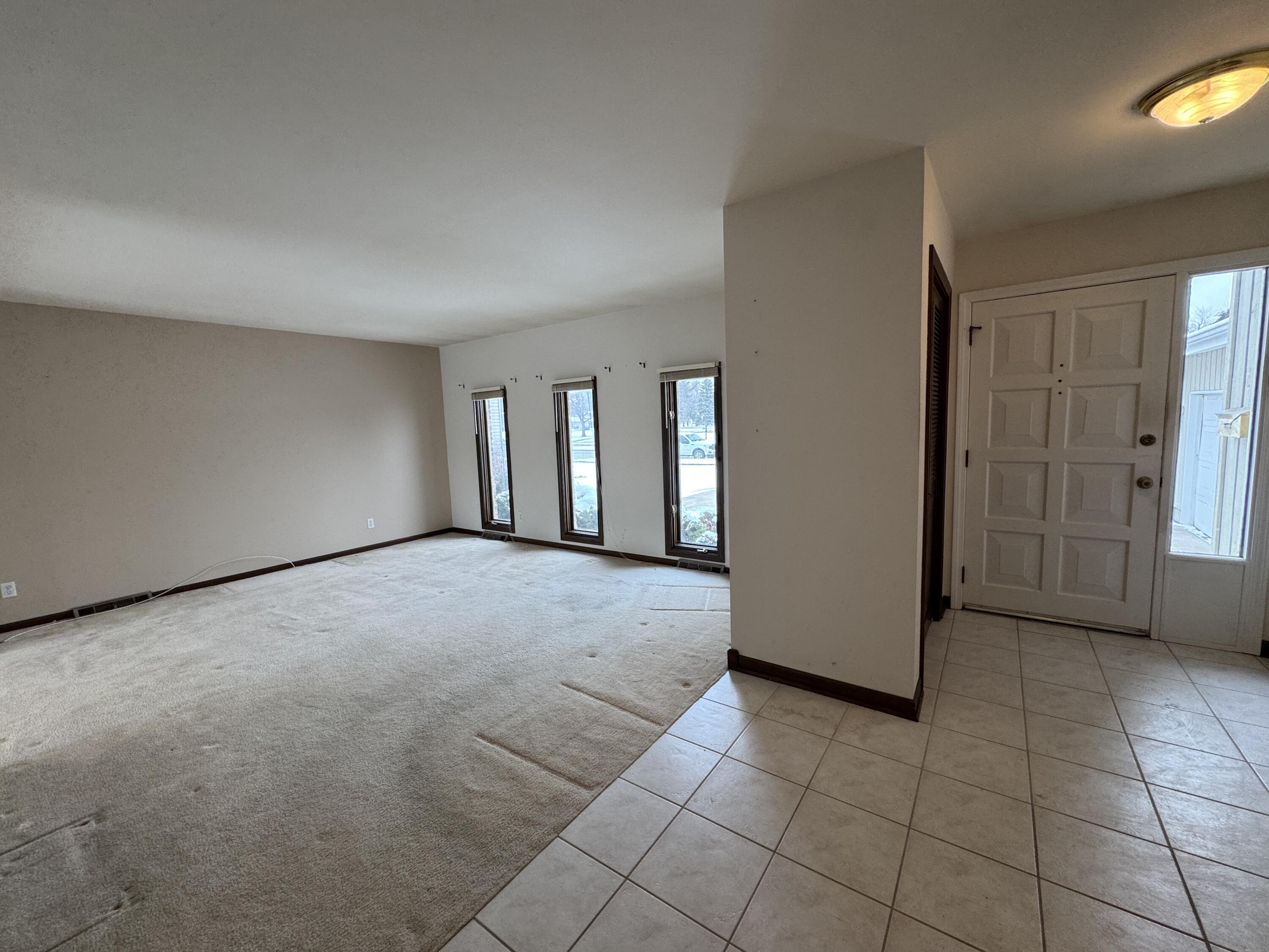 Homes for sale in Munster, IN | 1118 Fran-Lin Pkwy, Munster, IN 46321 | MLS# 833367