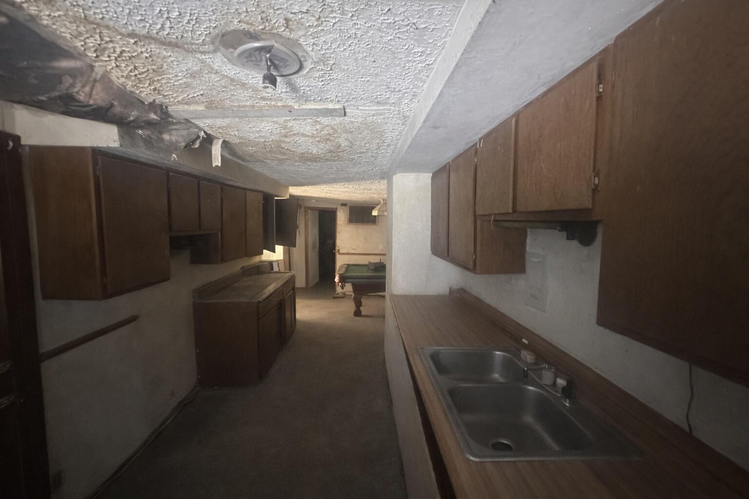 Homes for sale in Evansville, IN | 1916 S Fares Ave, Evansville, IN 47714 | MLS# 833438