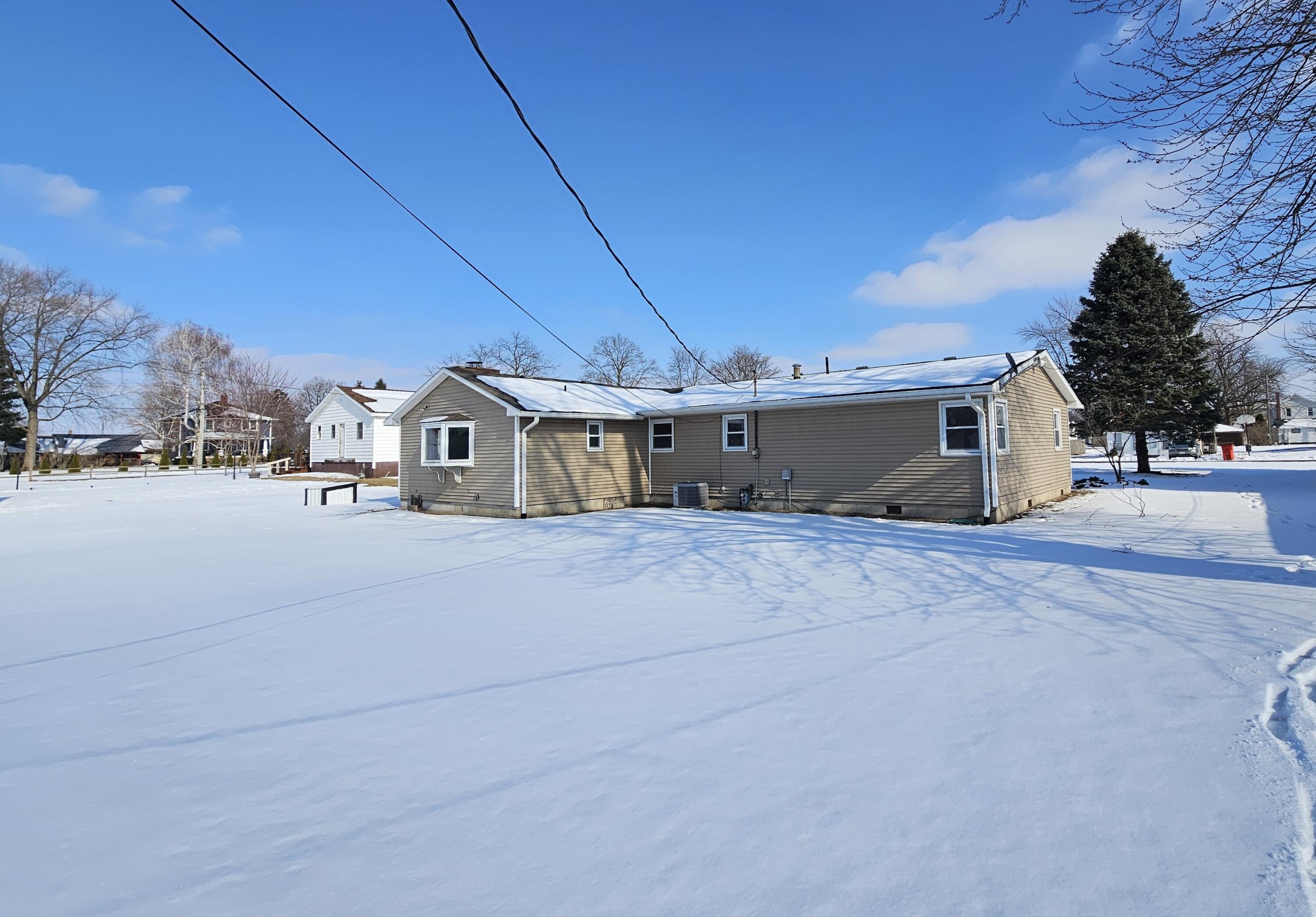 Homes for sale in Francesville, IN | 120 S Salem St, Francesville, IN 47946 | MLS# 833692