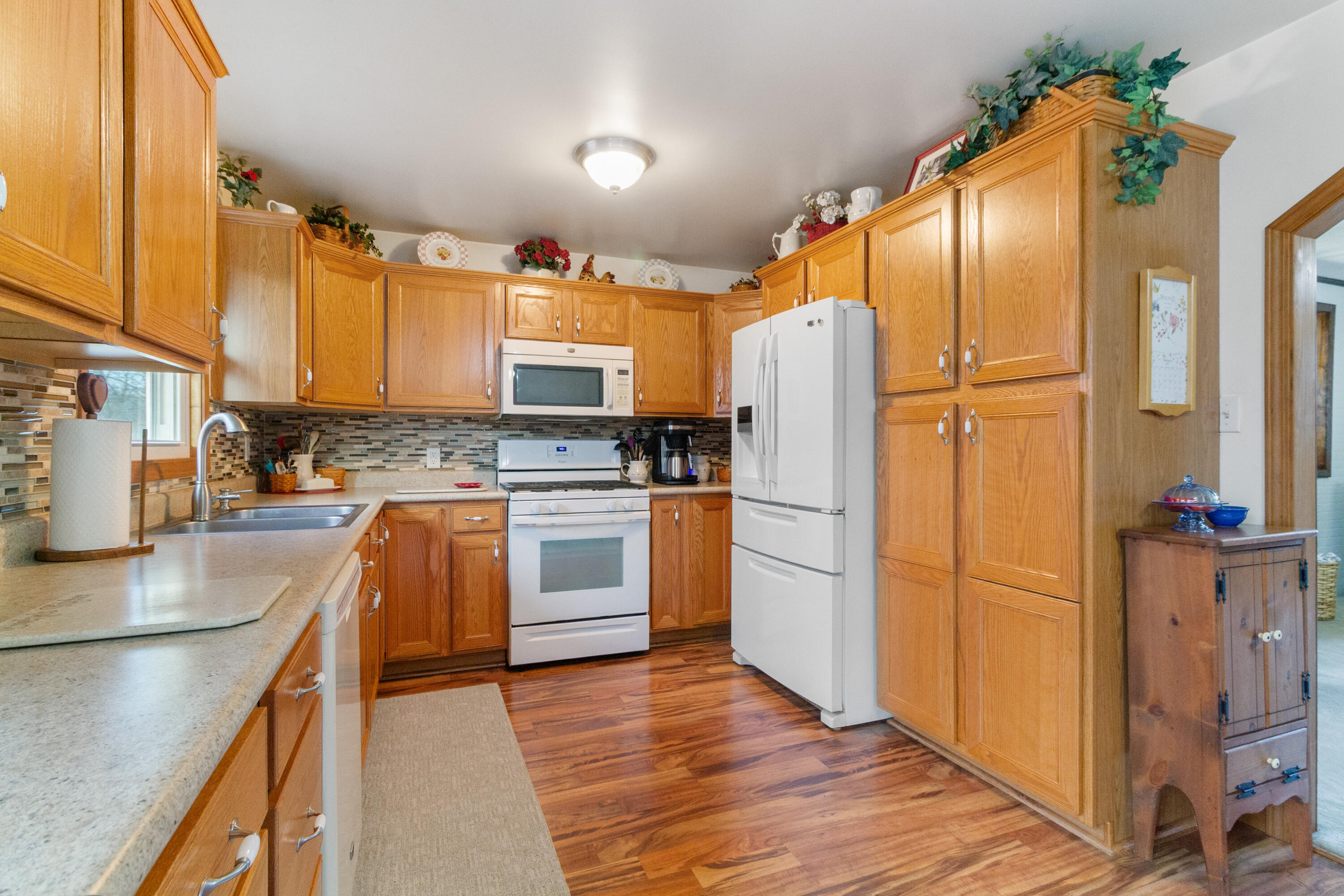 Homes for sale in De Motte, IN | 4092 Ethel St E, De Motte, IN 46310 | MLS# 834992