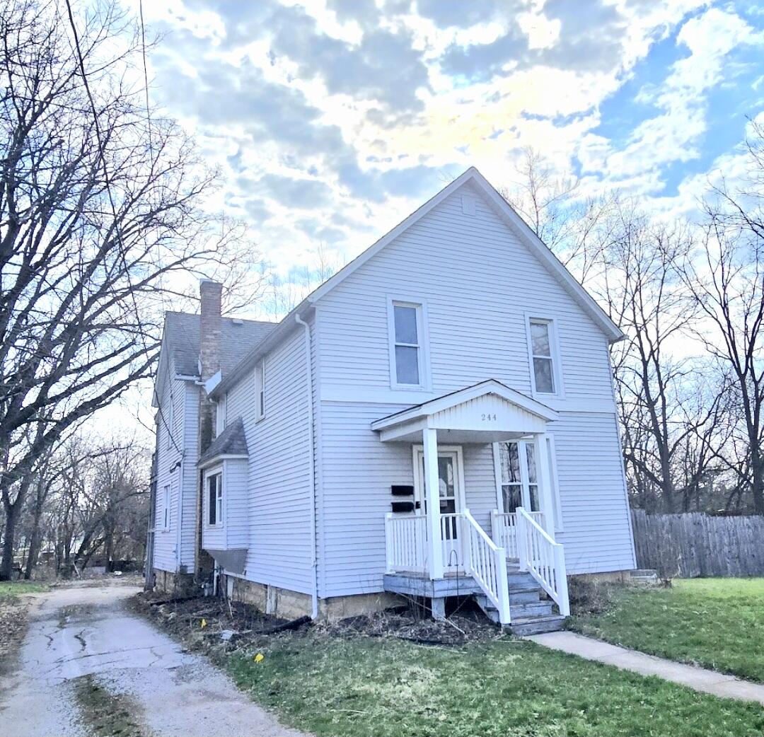 1st image of 244 Burnham St, Lowell, IN 46356 | MLS# 836252