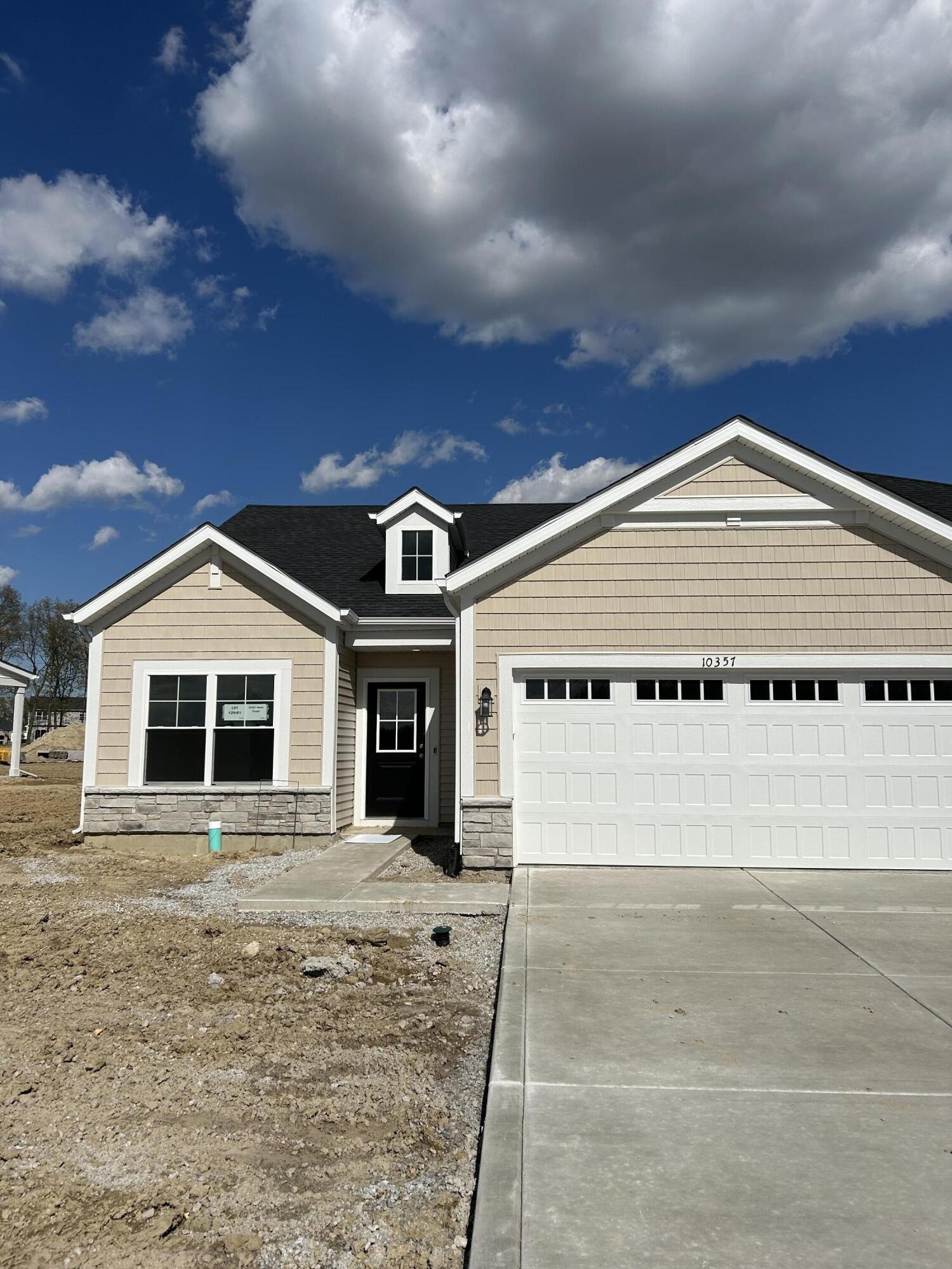 Homes for sale in Crown Point, IN | 10357 Iowa St, Crown Point, IN 46307 | MLS# 836820