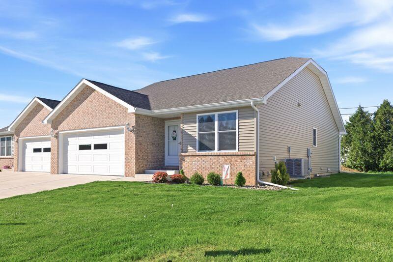 1st image of 82 Prince William Ct, La Porte, IN 46350 | MLS# 838246