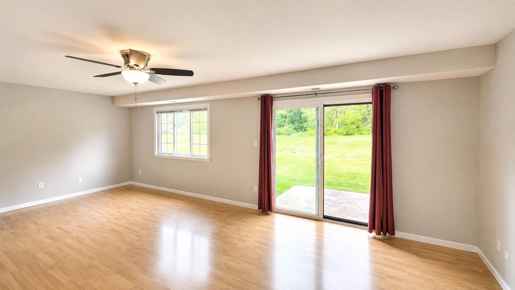 Homes for sale in Crown Point, IN | 8327 Fairbanks St #4c, Crown Point, IN 46307 | MLS# 839725