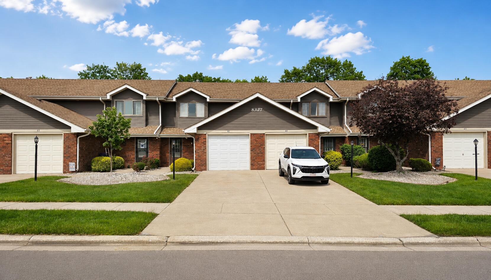 Homes for sale in Crown Point, IN | 8327 Fairbanks St #4c, Crown Point, IN 46307 | MLS# 839725