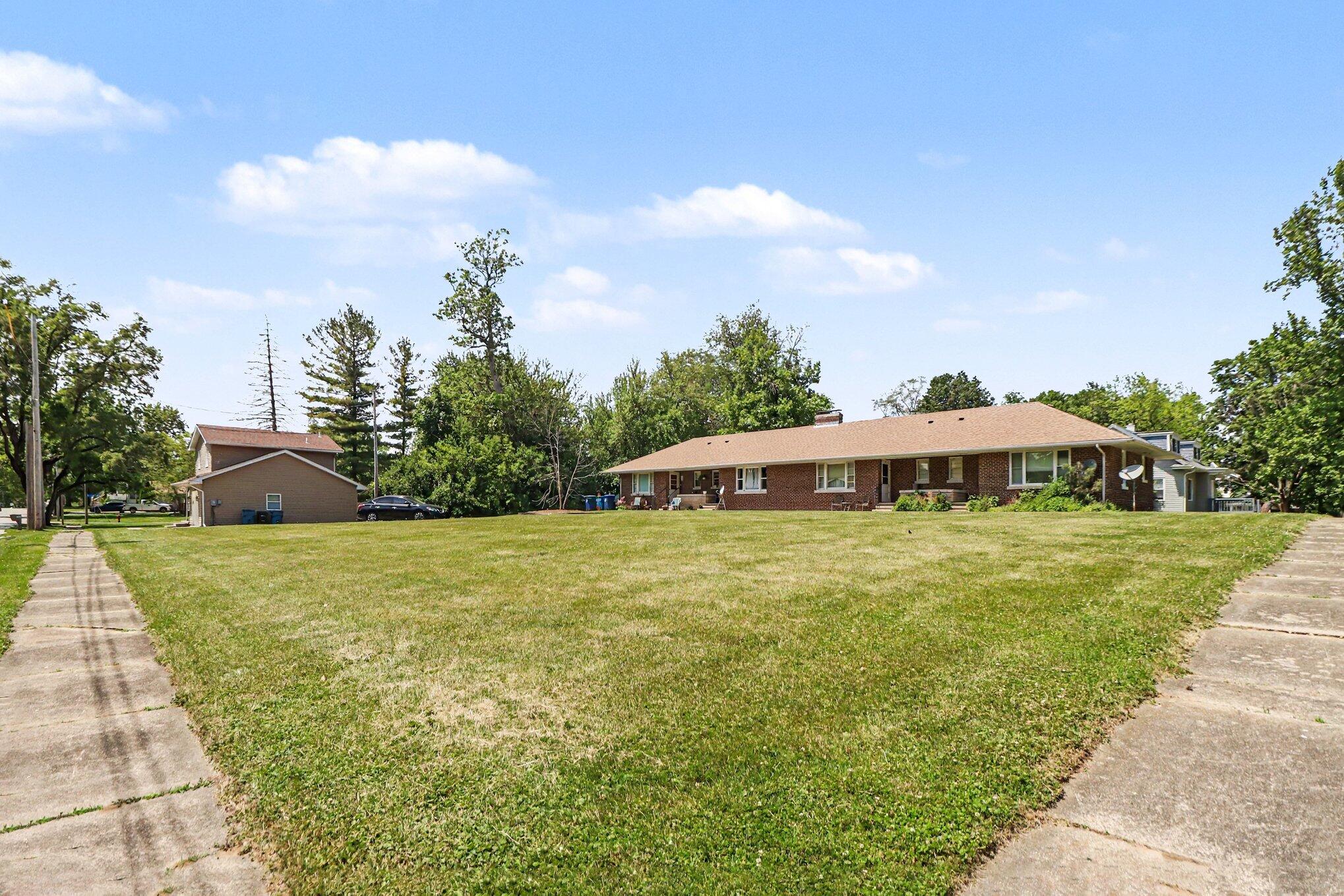 Homes for sale in Hebron, IN | 206 S Adams St, Hebron, IN 46341 | MLS# 840000