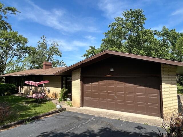 Homes for sale in Crown Point, IN | 12109 White Oak Dr, Crown Point, IN 46307 | MLS# 839816