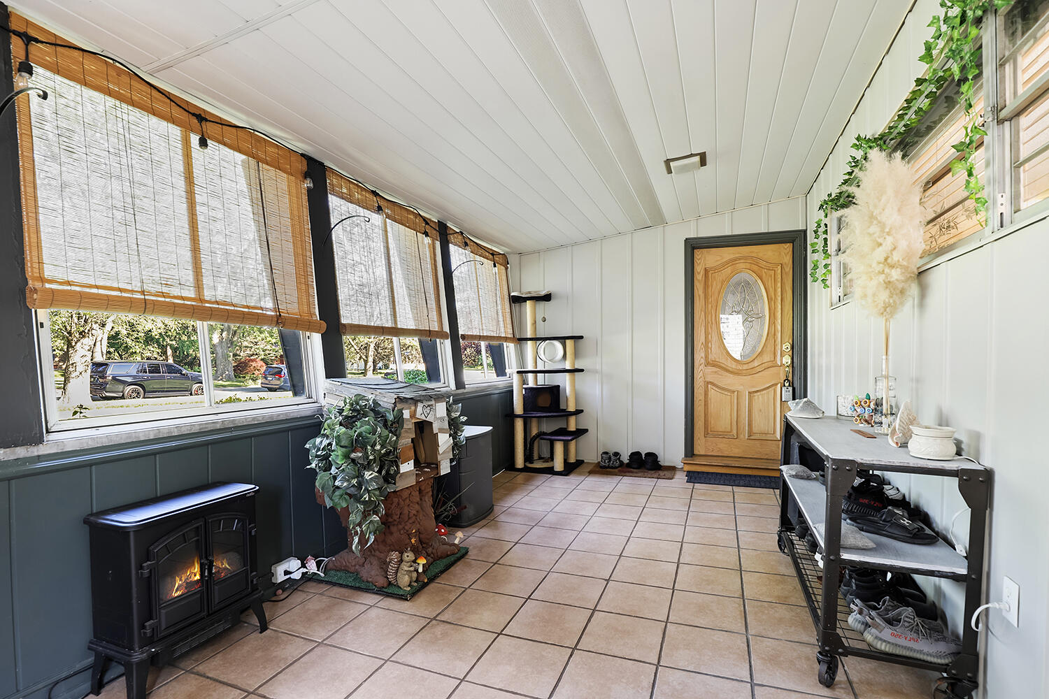 Homes for sale in Munster, IN | 8119 Forest Ave, Munster, IN 46321 | MLS# 840116