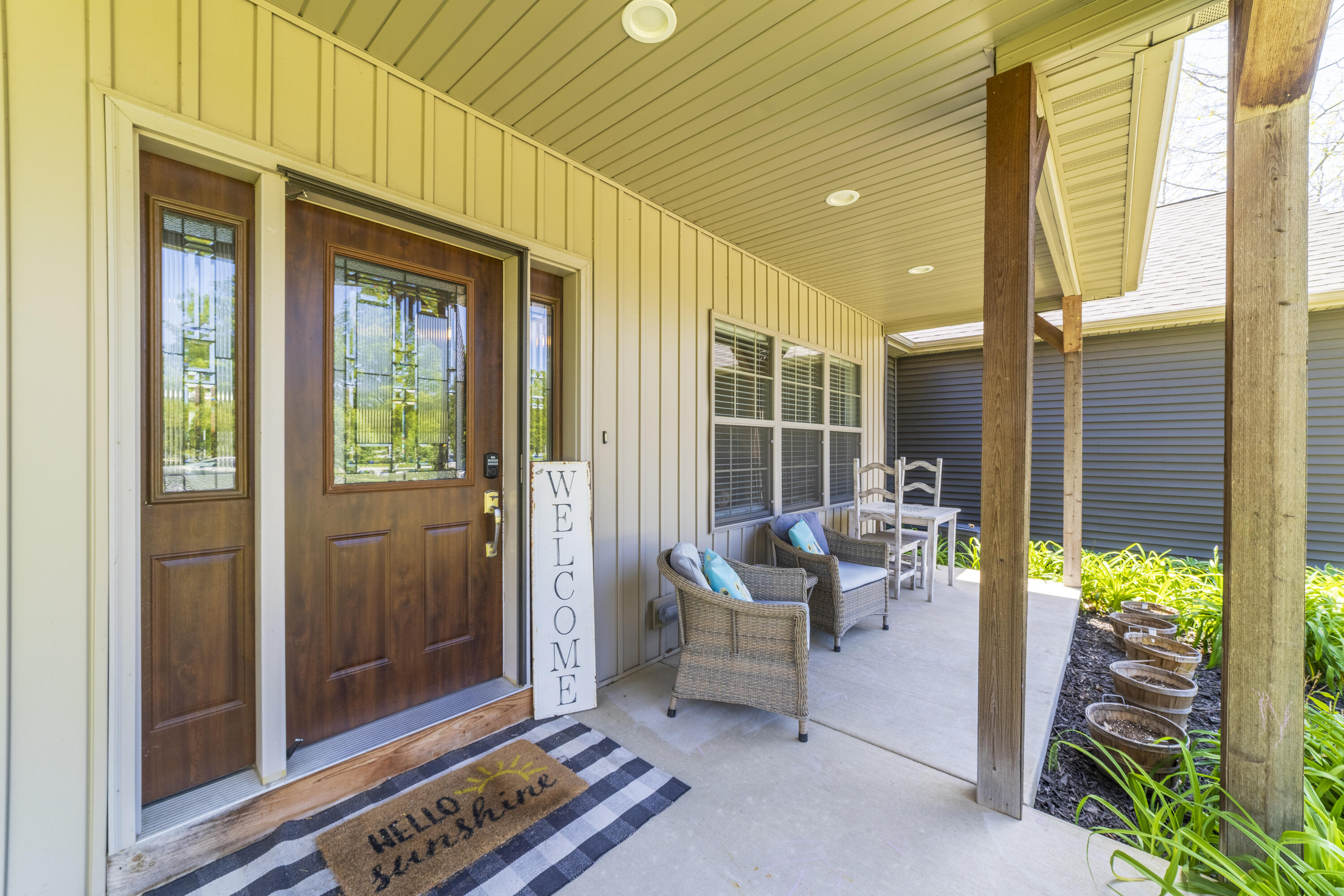 Homes for sale in Wheatfield, IN | 10451 Mattie Ln, Wheatfield, IN 46392 | MLS# 839905