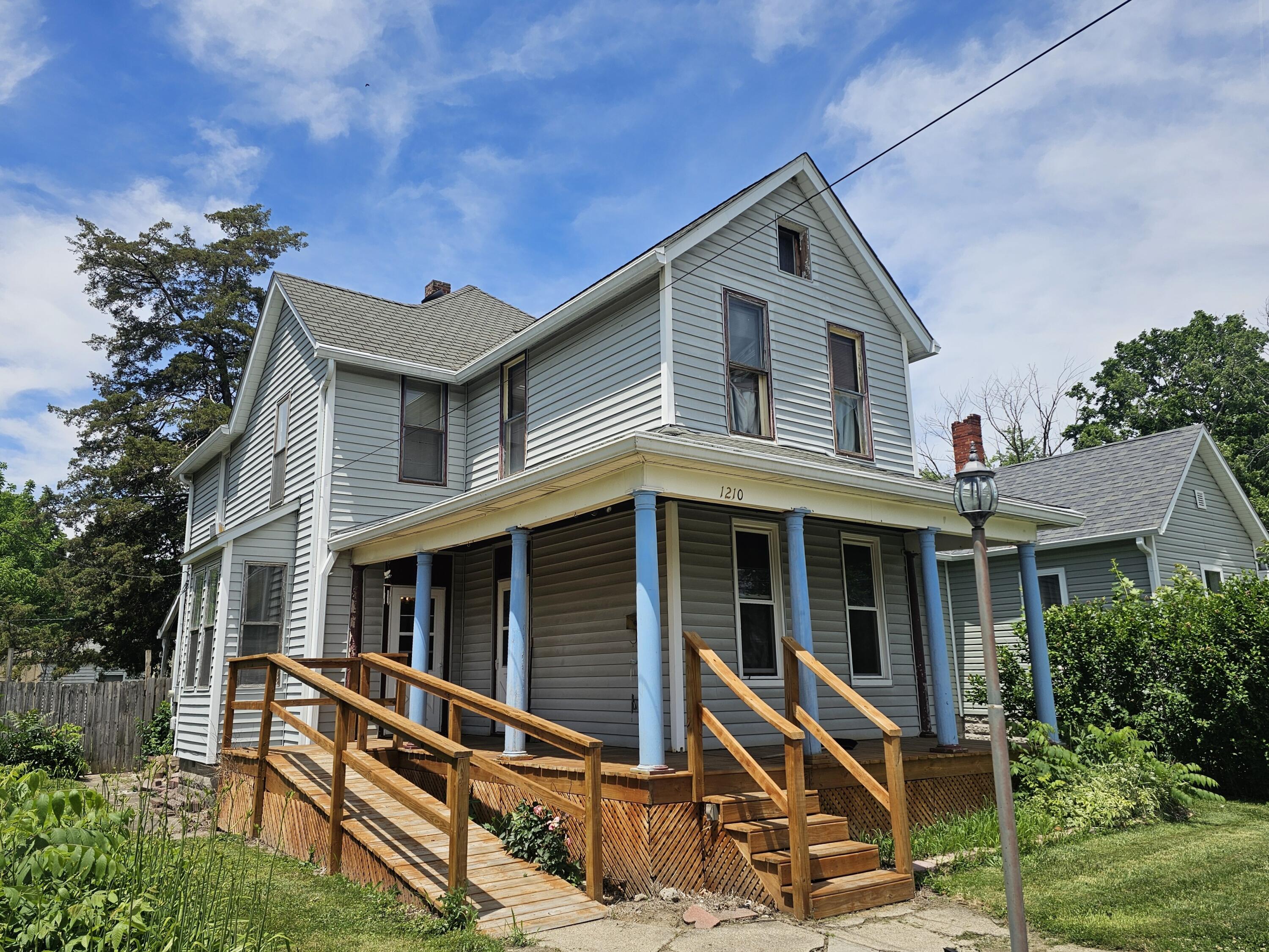 Homes for sale in Lafayette, IN | 1210 S 5th St, Lafayette, IN 47905 | MLS# 839932