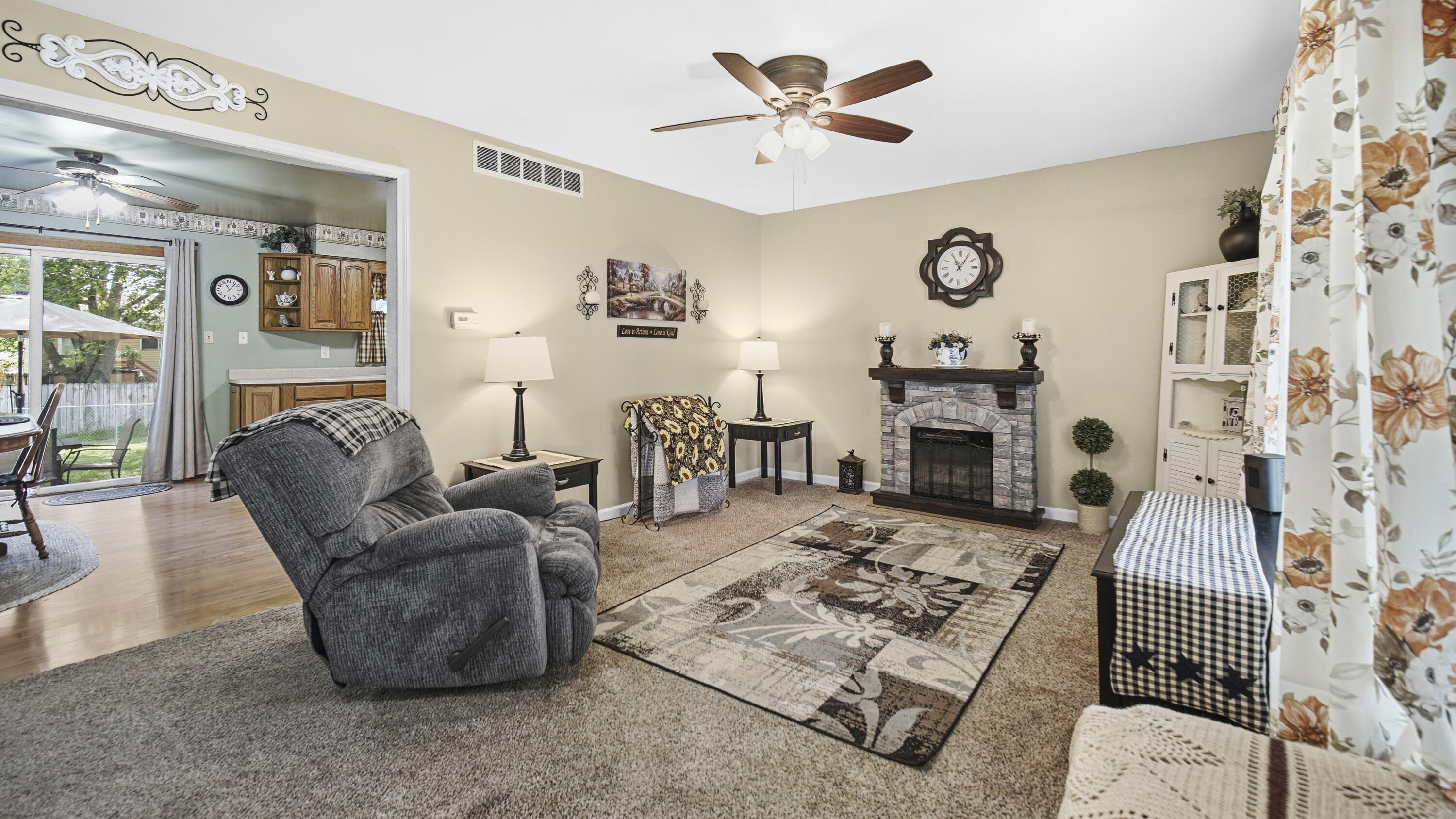 Homes for sale in Hebron, IN | 72 Maple Ct, Hebron, IN 46341 | MLS# 840155