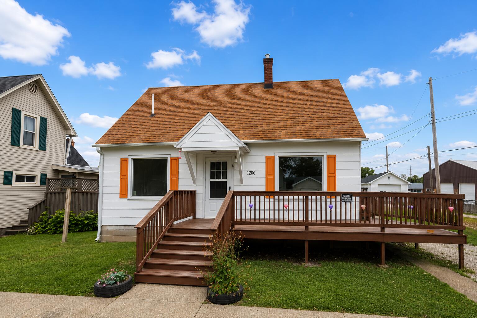 Homes for sale in Kentland, IN | 206 S 3rd St, Kentland, IN 47951 | MLS# 840271