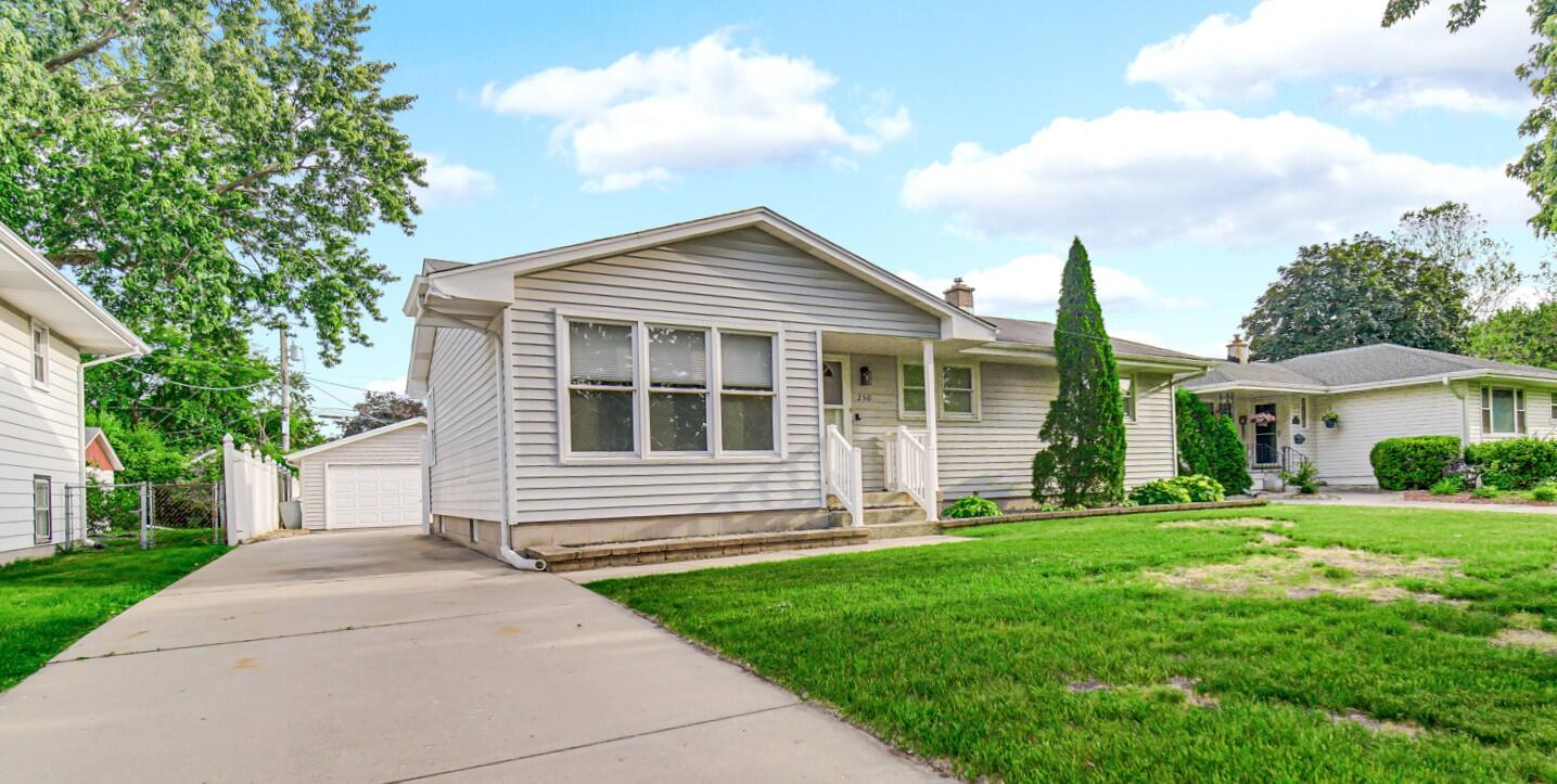 Homes for sale in Munster, IN | 250 Sycamore Ln, Munster, IN 46321 | MLS# 840093