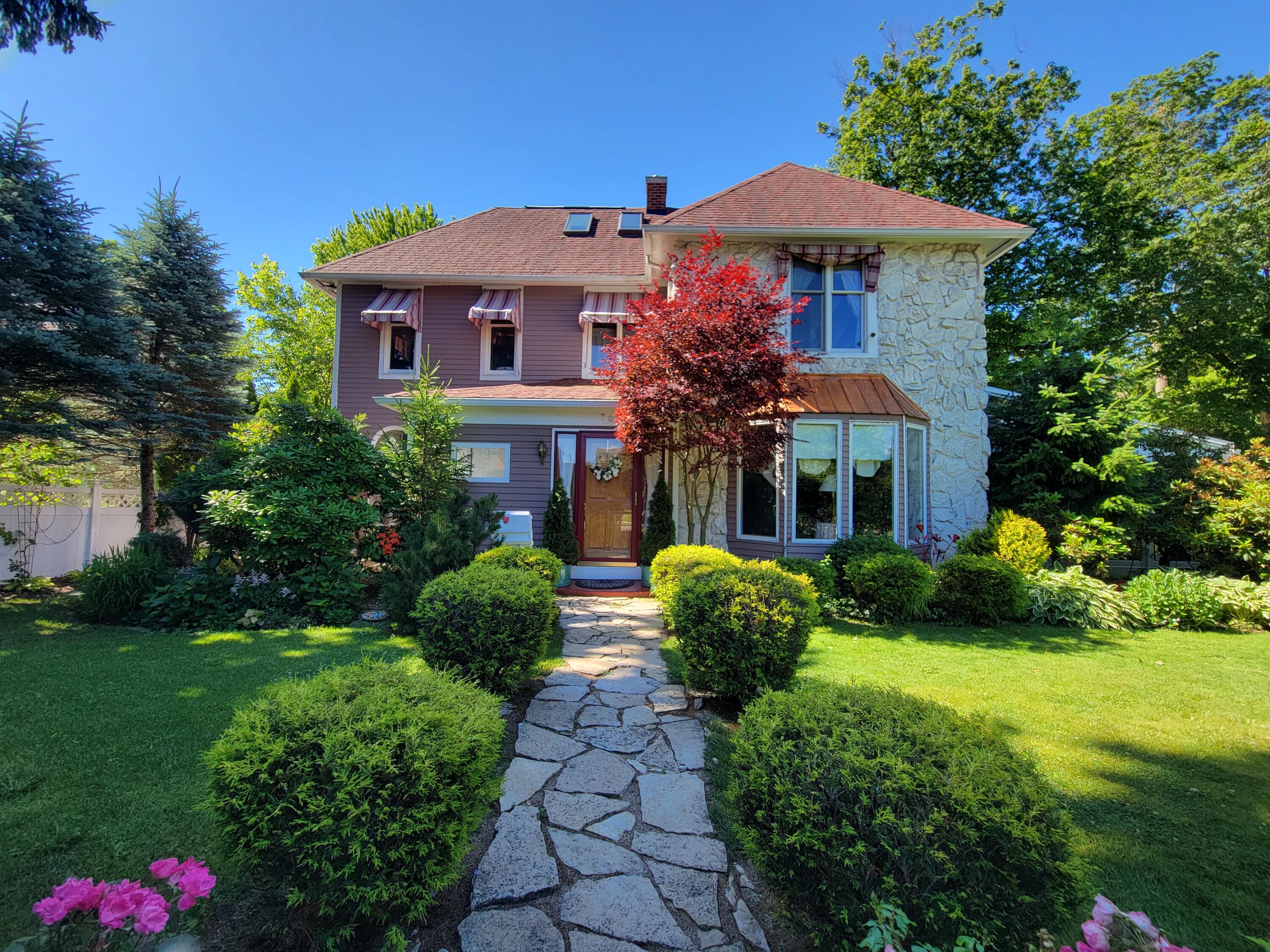 Homes for sale in Valparaiso, IN | 702 Indiana Ave, Valparaiso, IN 46383 | MLS# 840515
