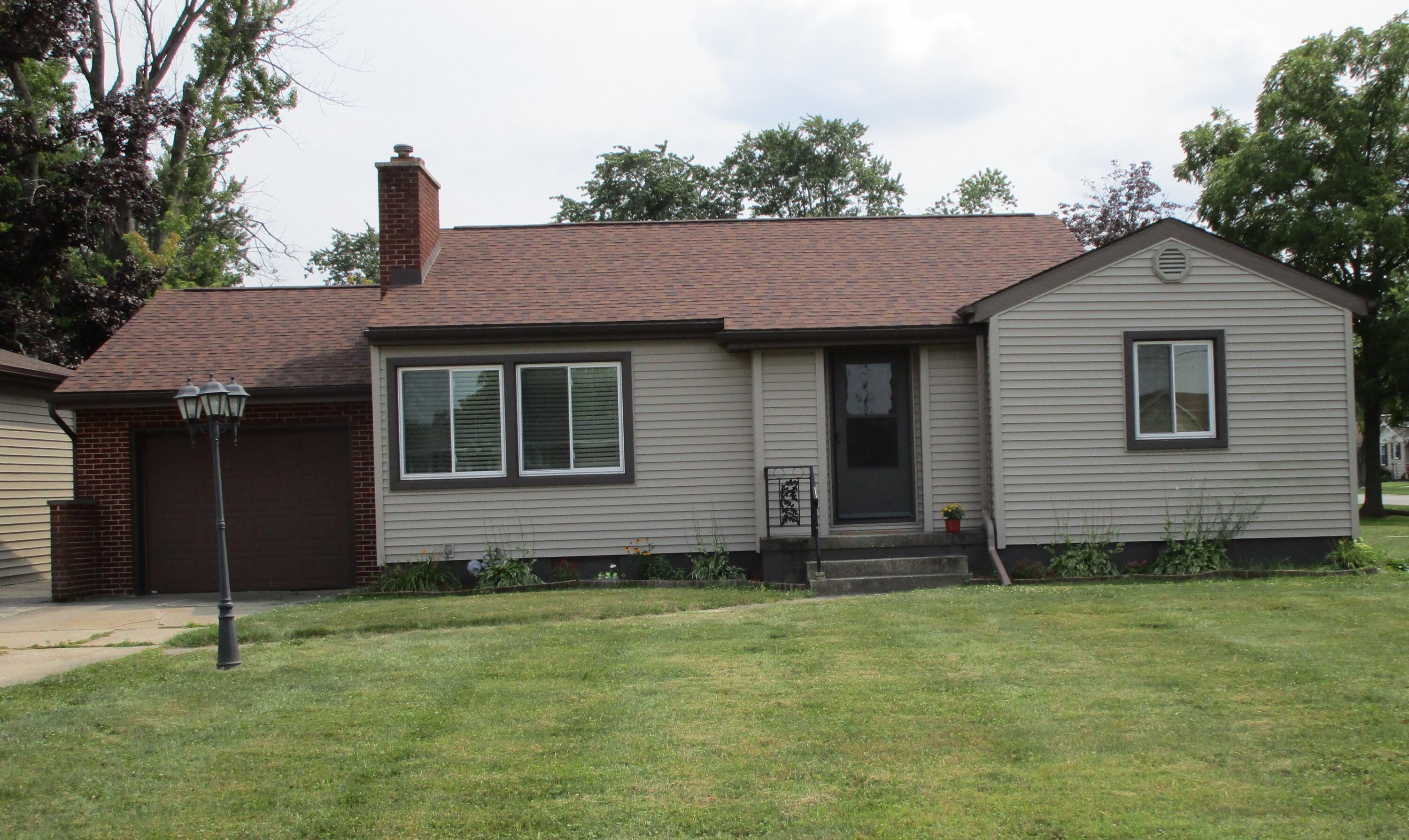 3rd image of 1105 E Rand St, Hobart, IN 46342 | MLS# 843085