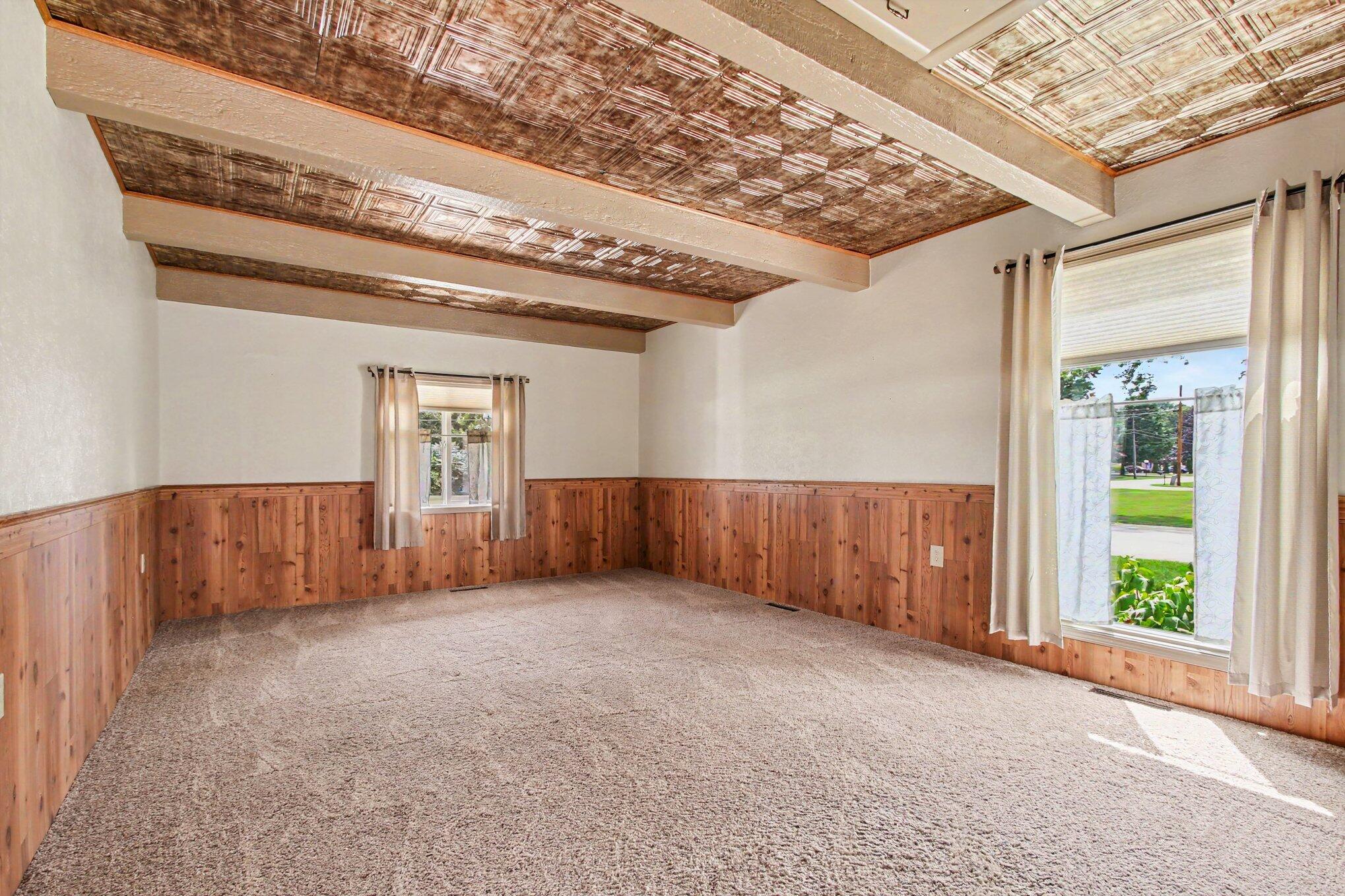 5th image of 2400 E Cleveland Ave, Hobart, IN 46342 | MLS# 842336