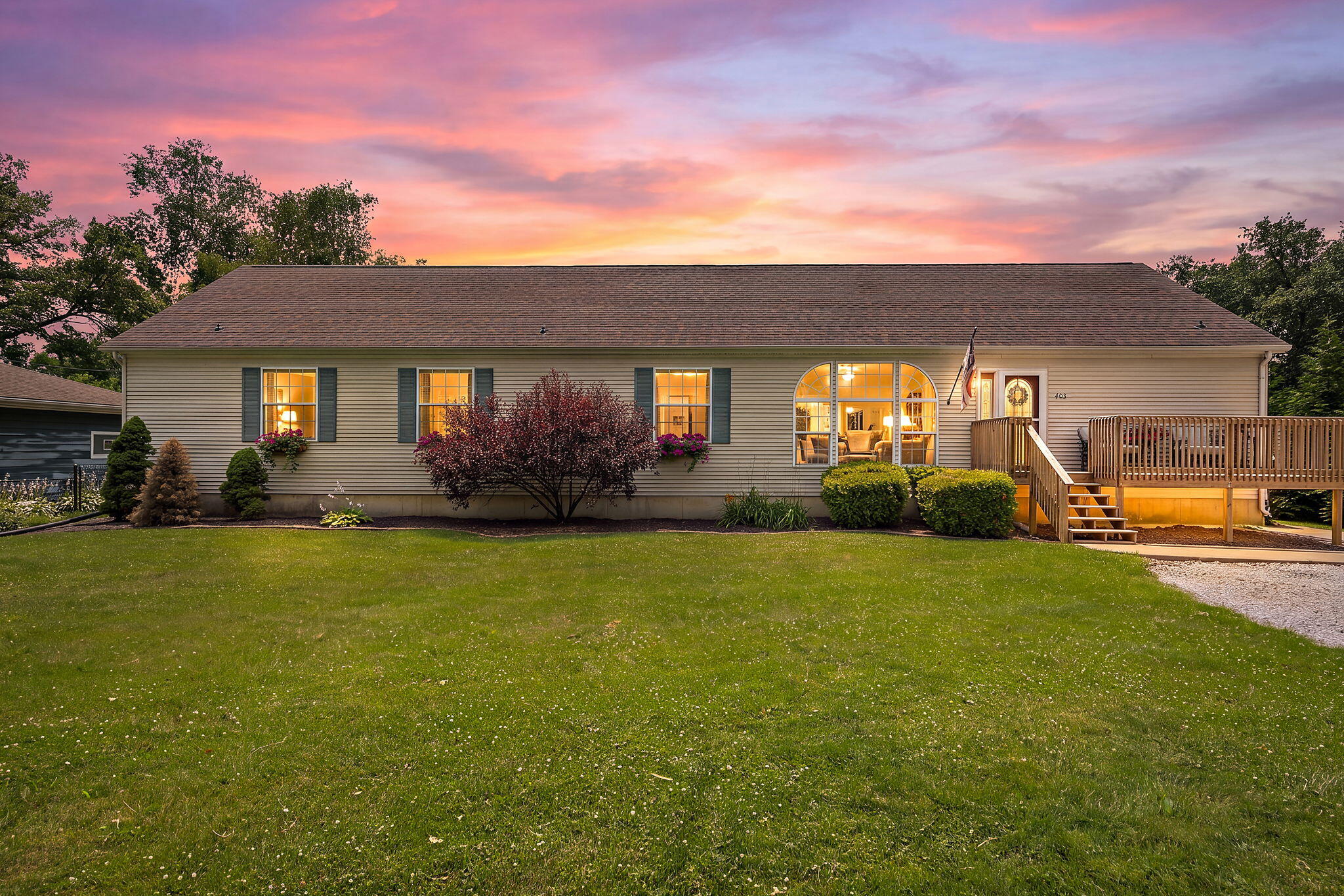 2nd image of 403 W 10th St, Hobart, IN 46342 | MLS# 842380